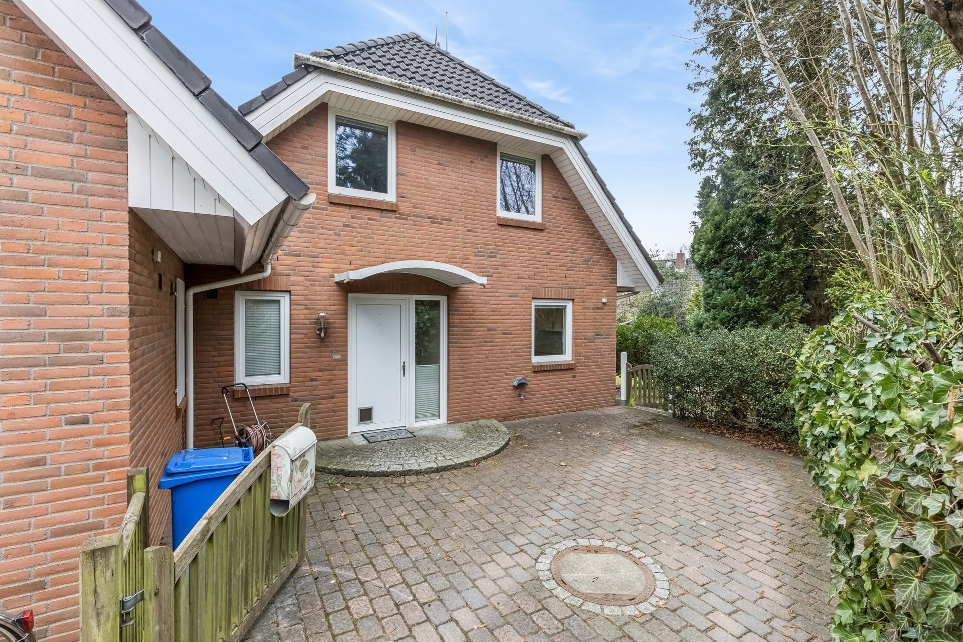 Ankommen und Wohlfühlen: Charmante Doppelhaushälfte mit Gartenidyll