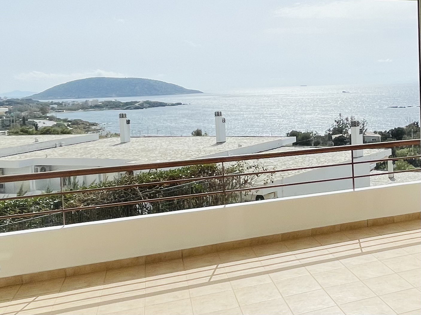 Lovely Maisonette With Garden Next to The Sea