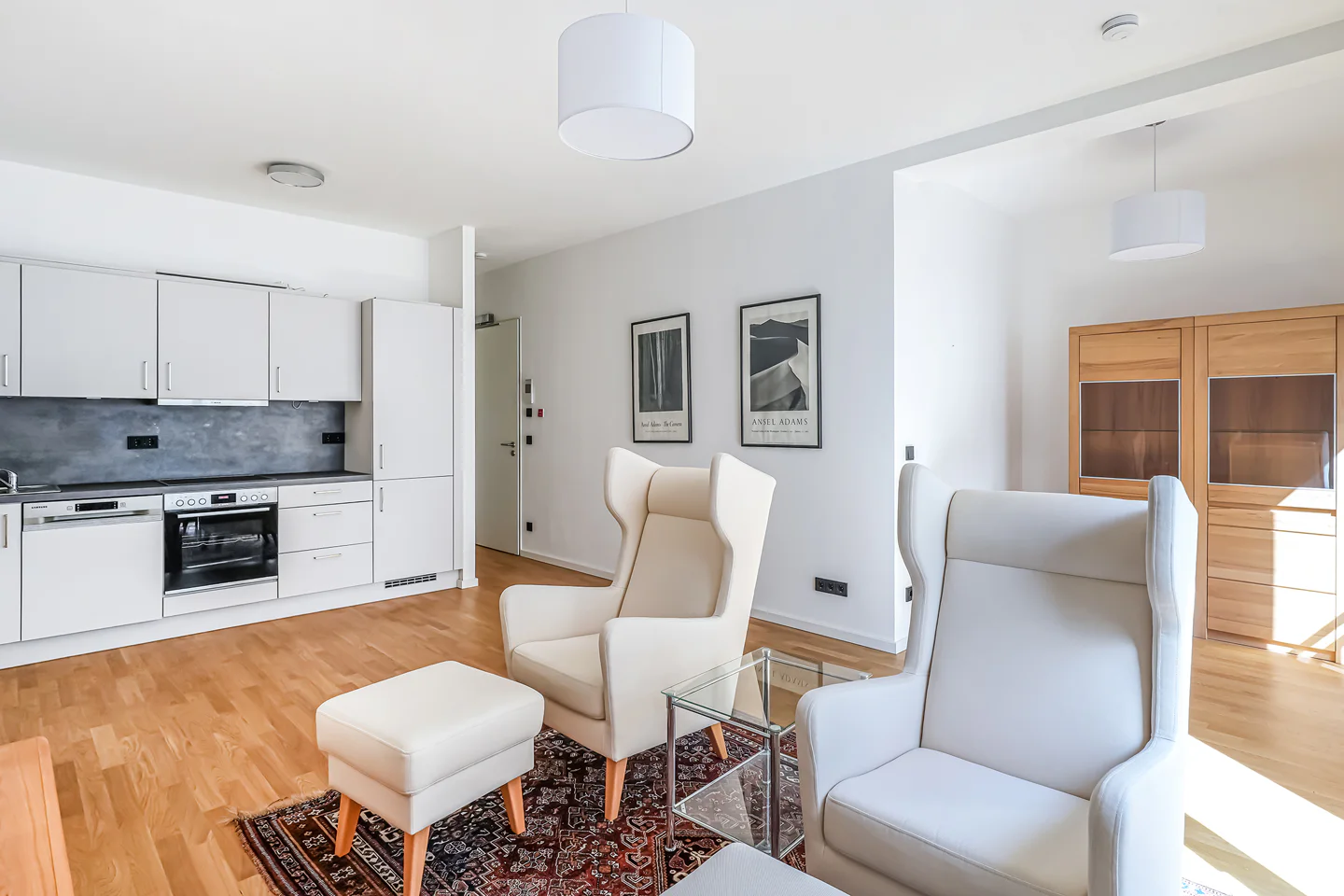 Parknah, stilvoll & bezugsfertig: Erstklassiges Design-Wohnen im Herzen von Mitte - Photo 2