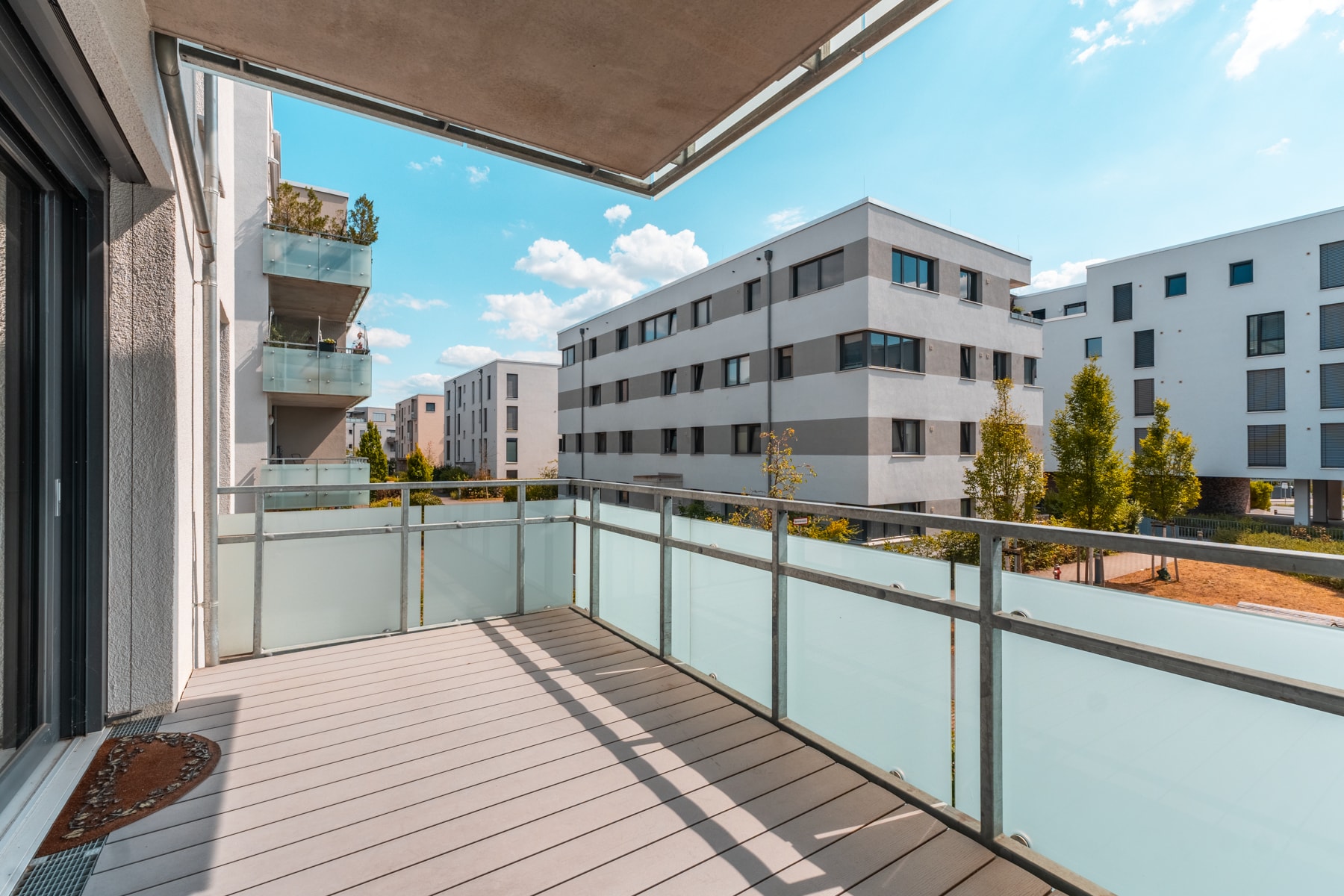 Familienglück in FRANKLIN: Bezugsfreie 4-Zimmer-Wohnung mit Sonnenbalkon, Aufzug & TG-Stellplatz!
