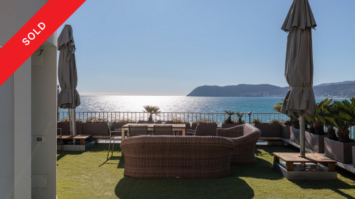 Scenic beachfront penthouse with pool