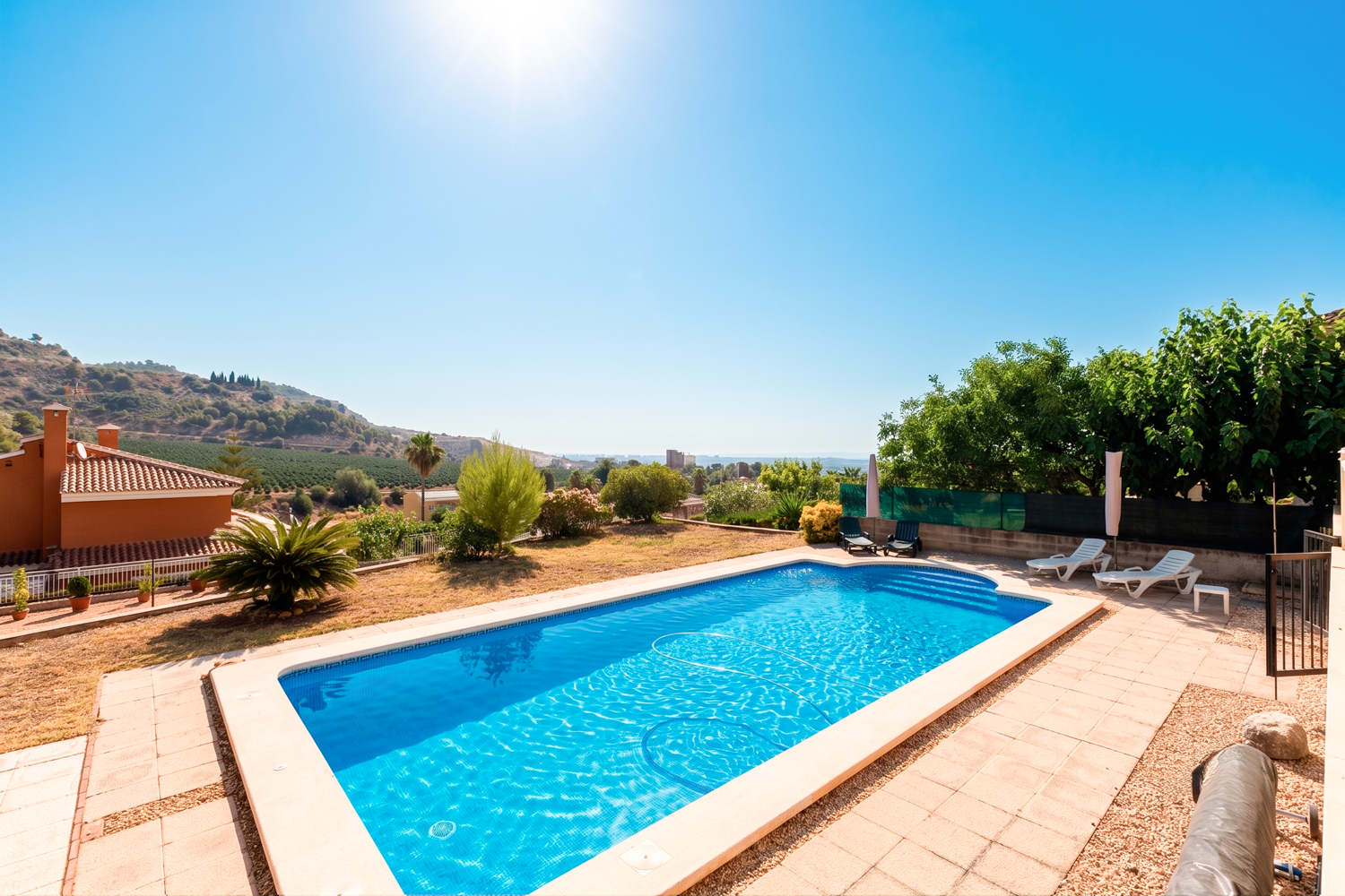 Haus mit Pool und Panoramablick