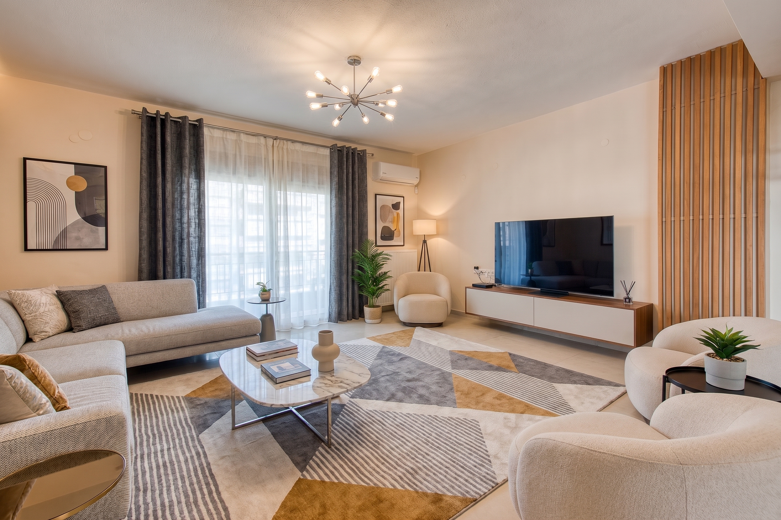 Renovated penthouse with panoramic sea views and two parking spaces [KI-modifiziert]