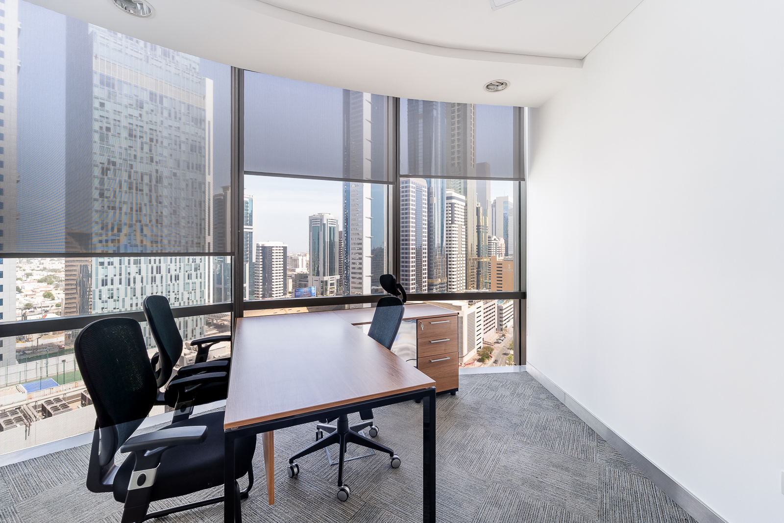 Vacant I Furnished I Manager Room