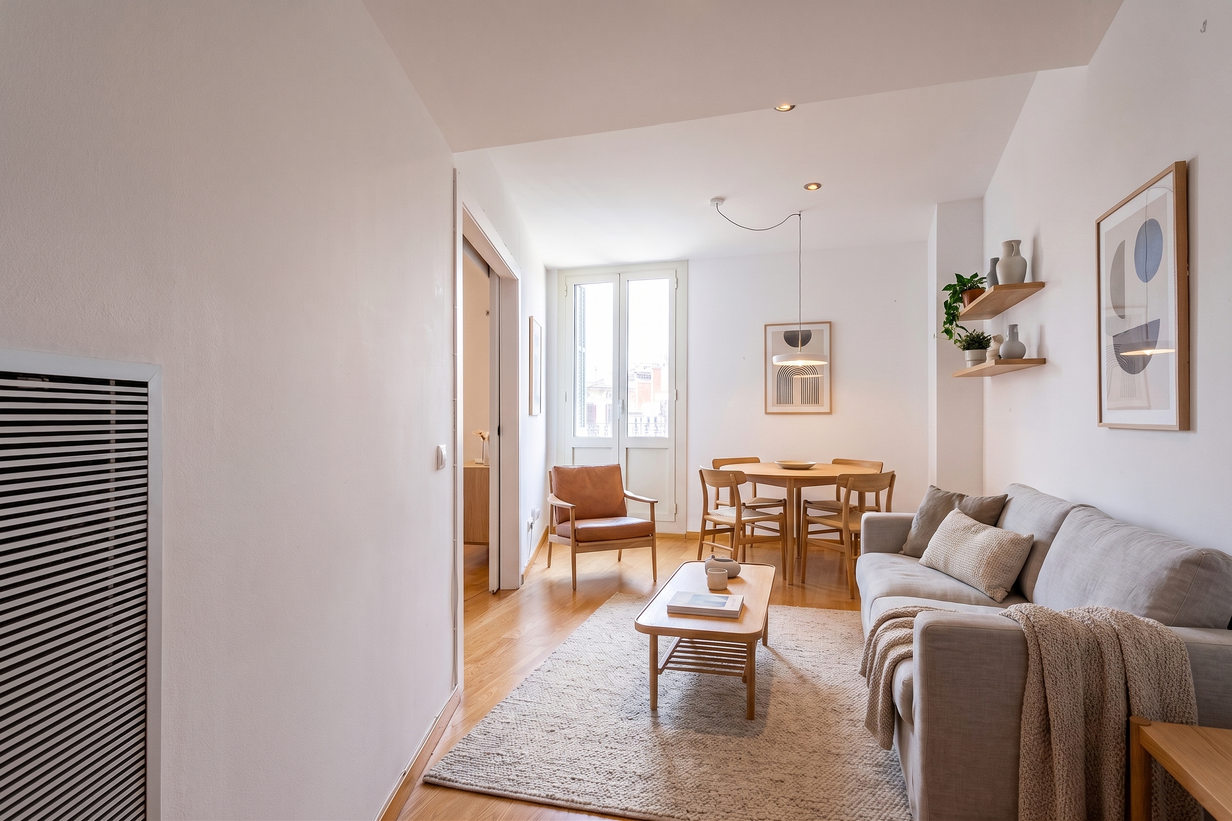 Exclusive Apartment with 38 sqm Private Terrace in Antiga Esquerra de l’Eixample