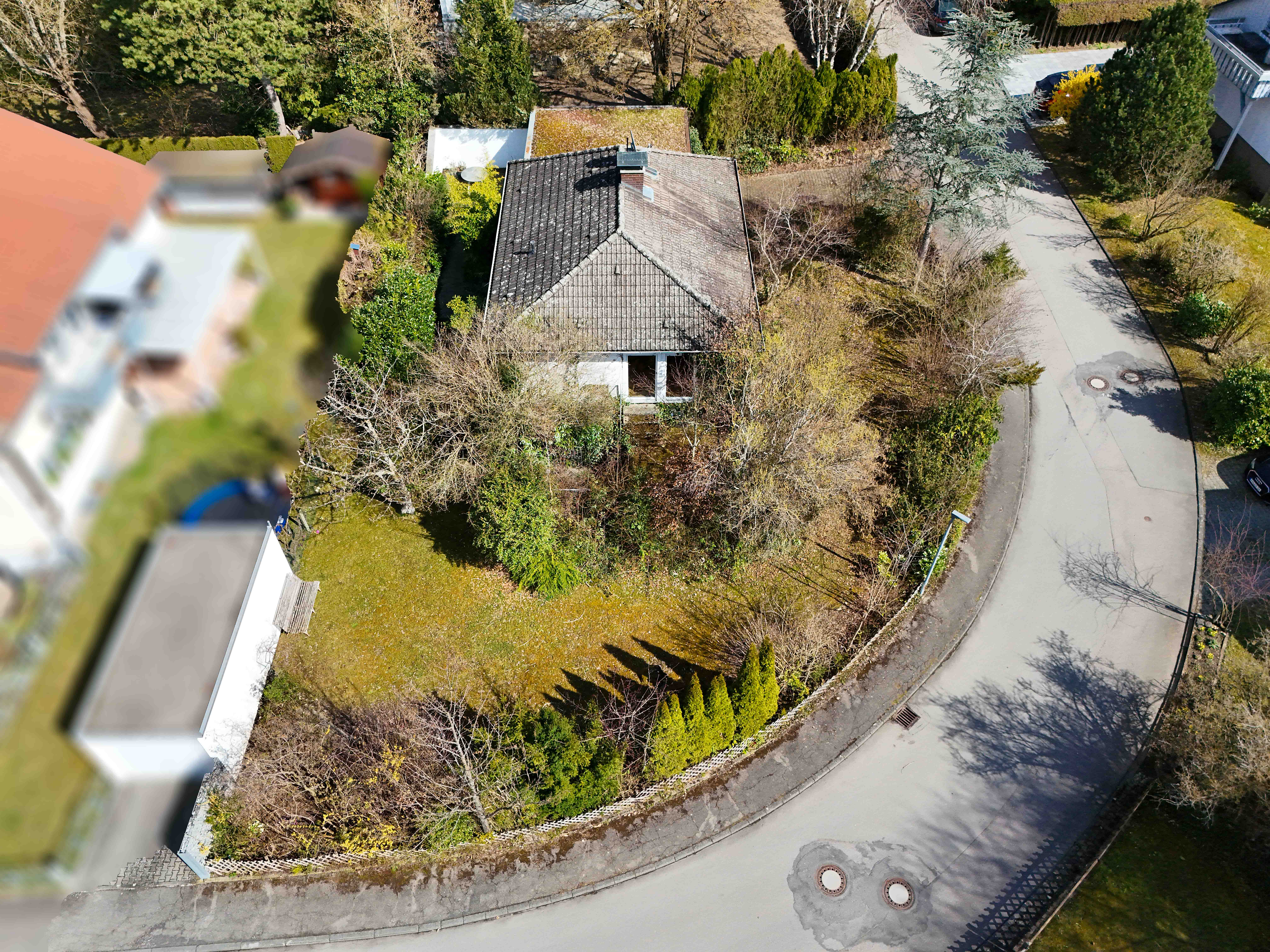 Idyllisches Grundstück mit Altbestand und Entwicklungspotential