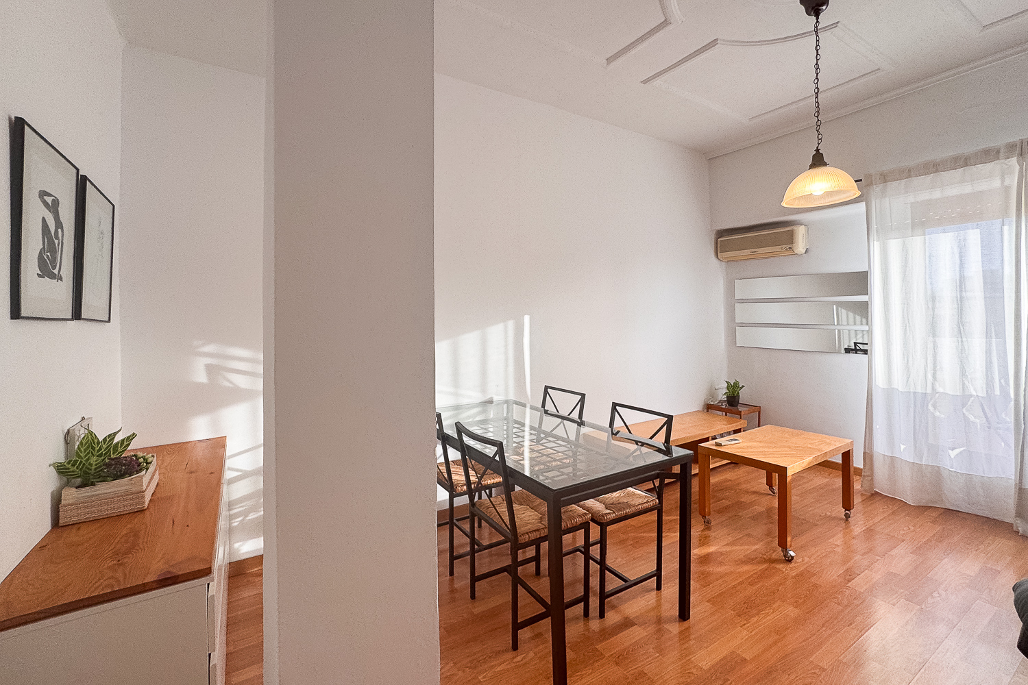 Spacious, cozy flat in Ruzafa