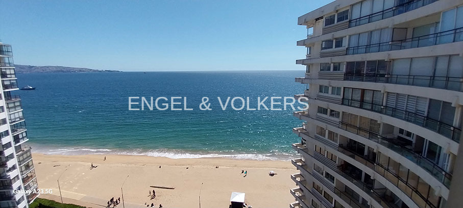 Departamento en Venta 1° linea vista al mar