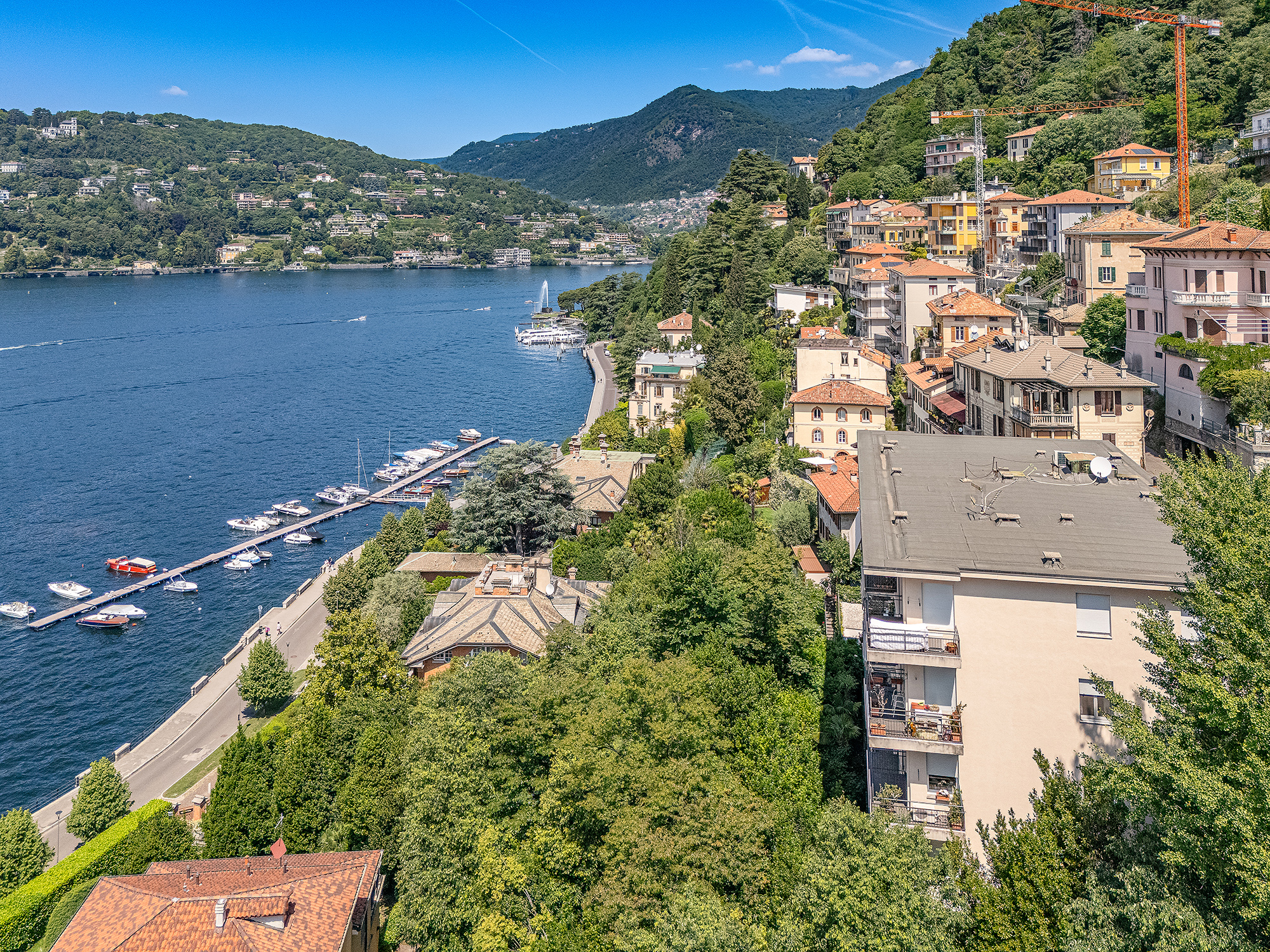 Apartment in need of renovation in Via della Madonnetta – Como