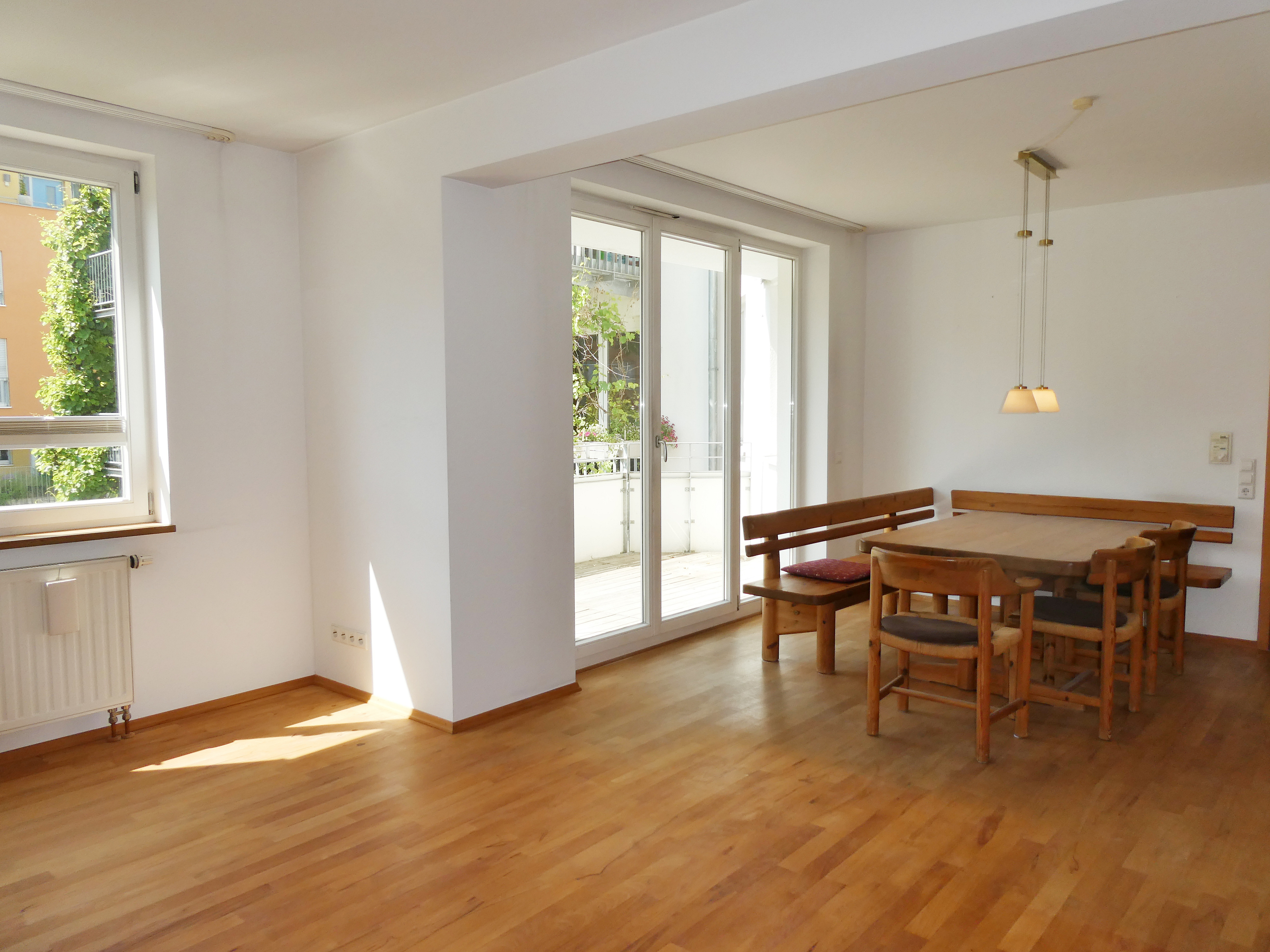 Ideale 5-Zimmer-Wohnung für eine Familie •       großzügig, gut ausgestattet und naturnah