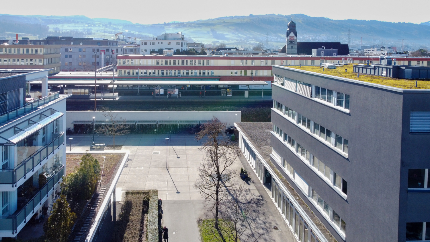 Büro-/Praxisflächen beim Bahnhof Baar ZG