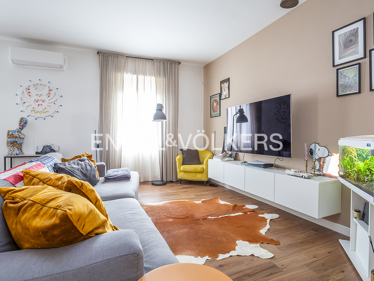 Elegant apartment on Enrico Bondi Street