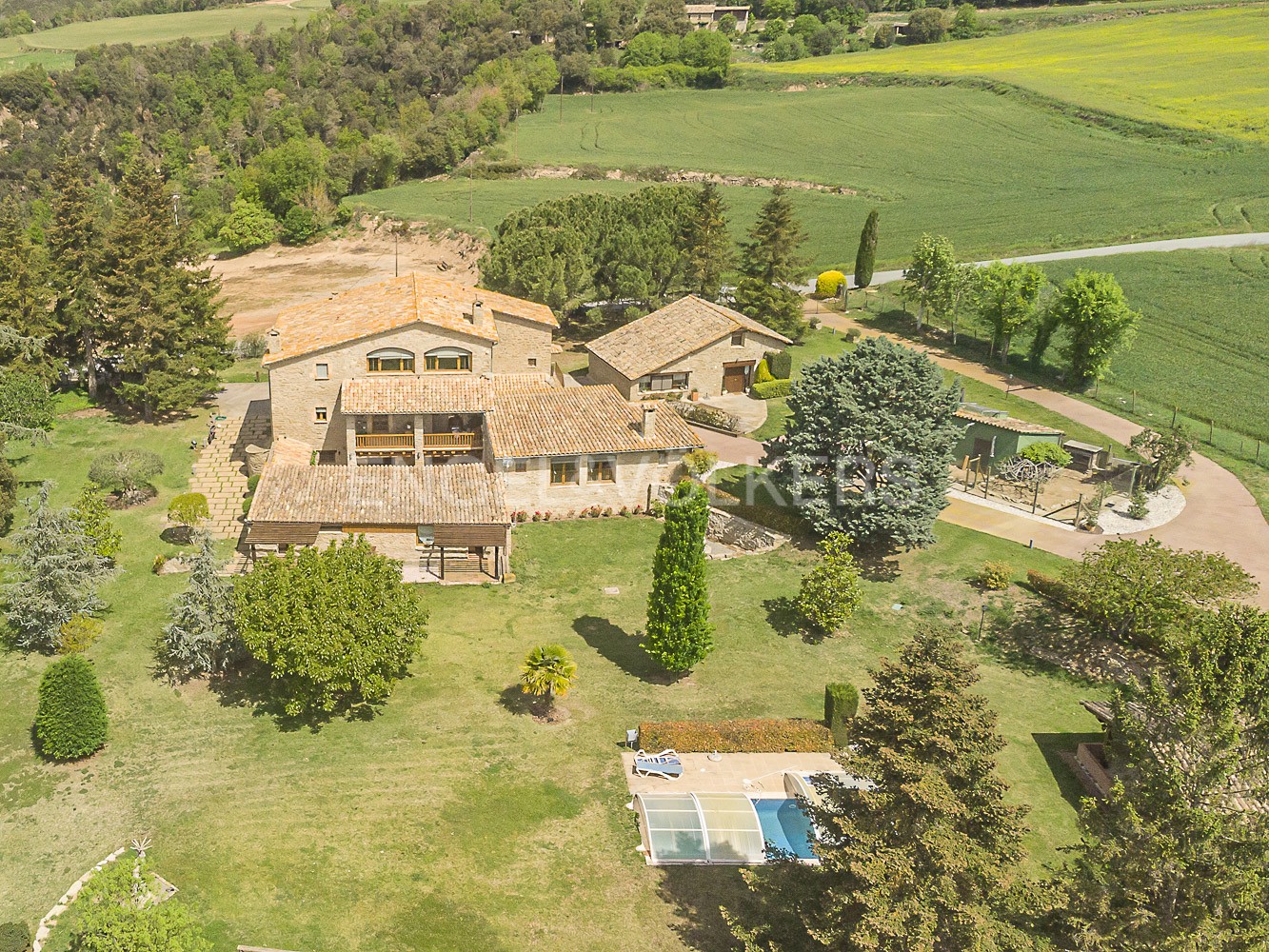 Your heaven house in Gurb