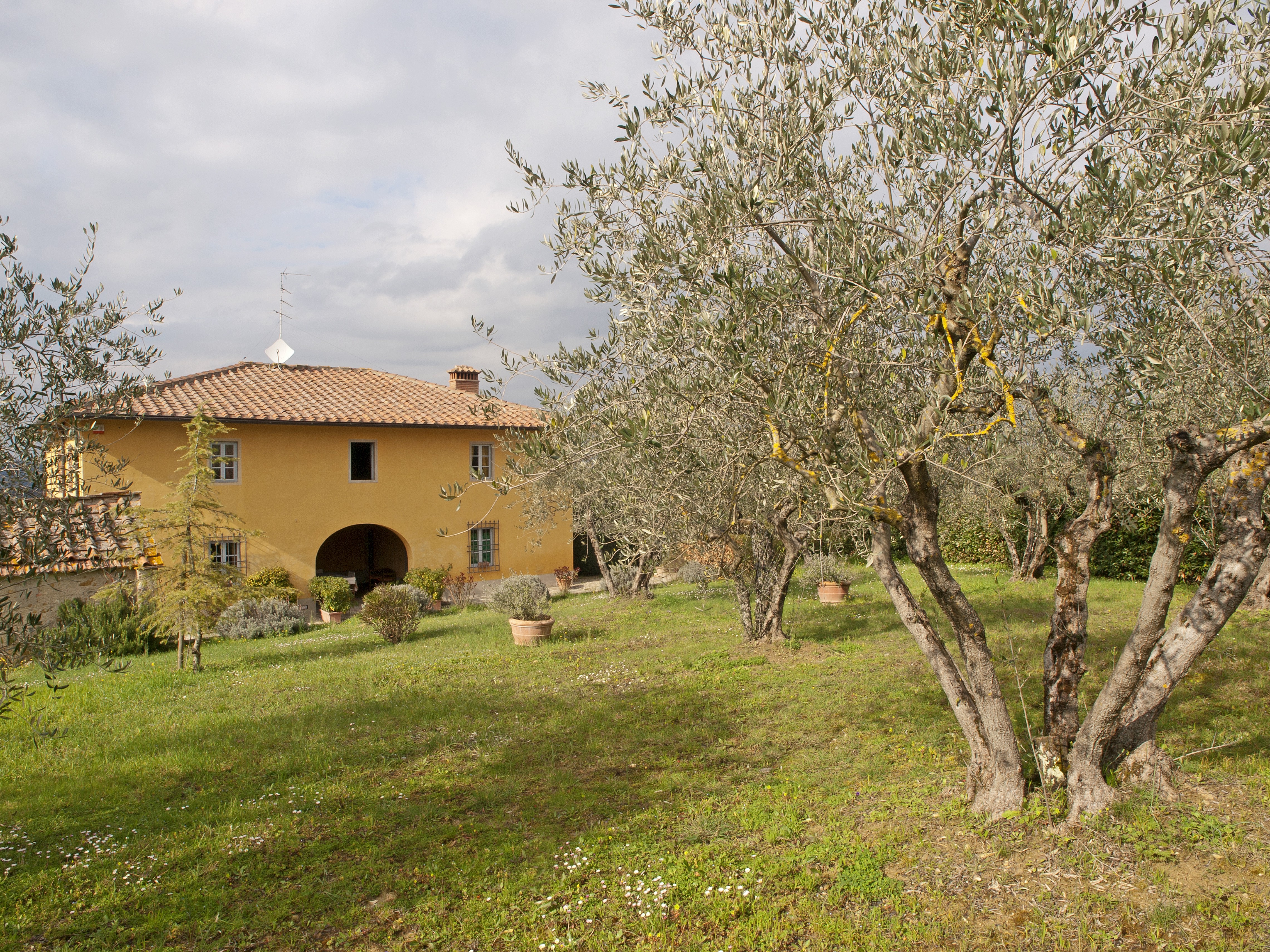Caratteristico Casale nella Campagna Fiorentina
