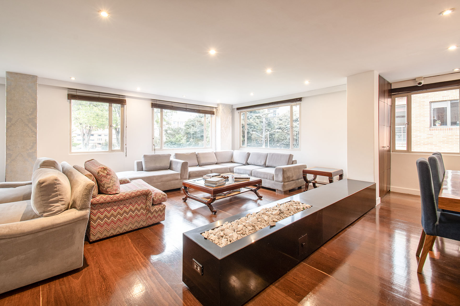 Apartamento exterior con terrazas para venta en Santa Bárbara