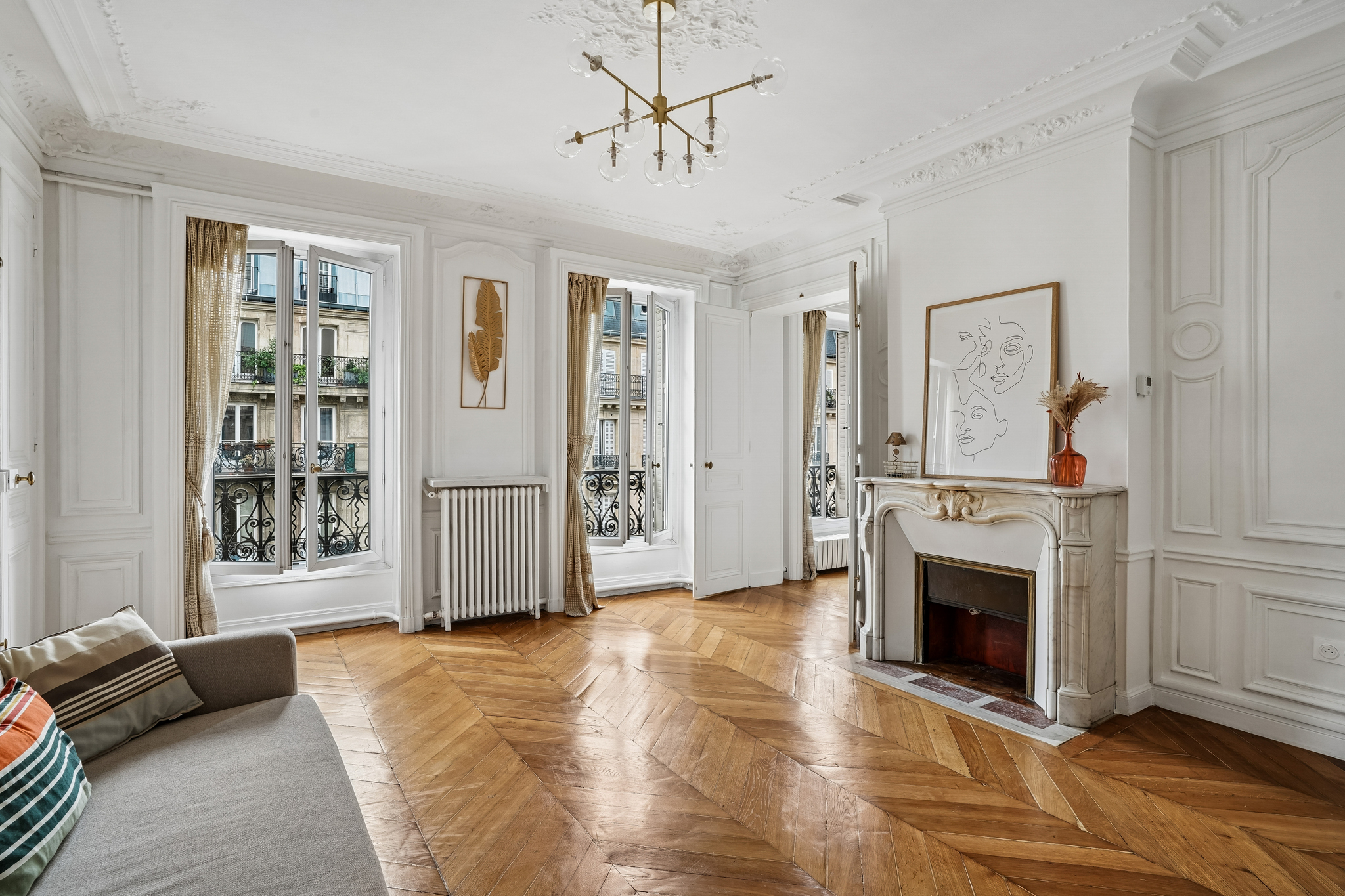 Elégant 3 pièces lumineux de 96m² - Arts et métiers