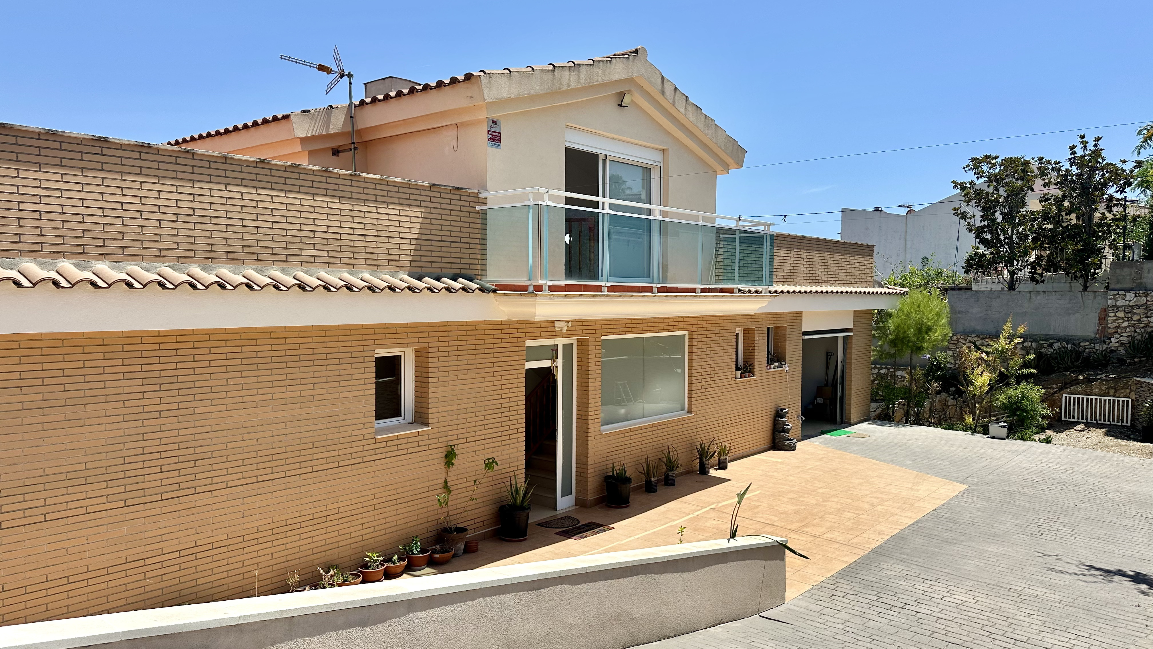 Exklusive freistehende Villa mit Meerblick in El Mirador de Salou