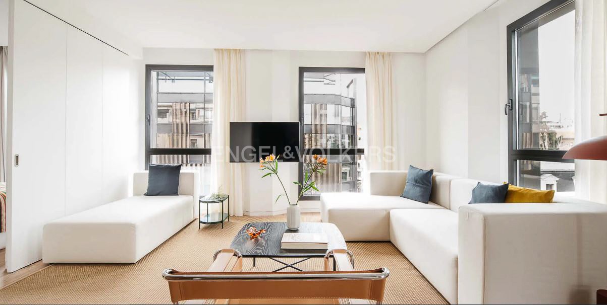 Furnished flat with 1 bedroom for short and long term stays