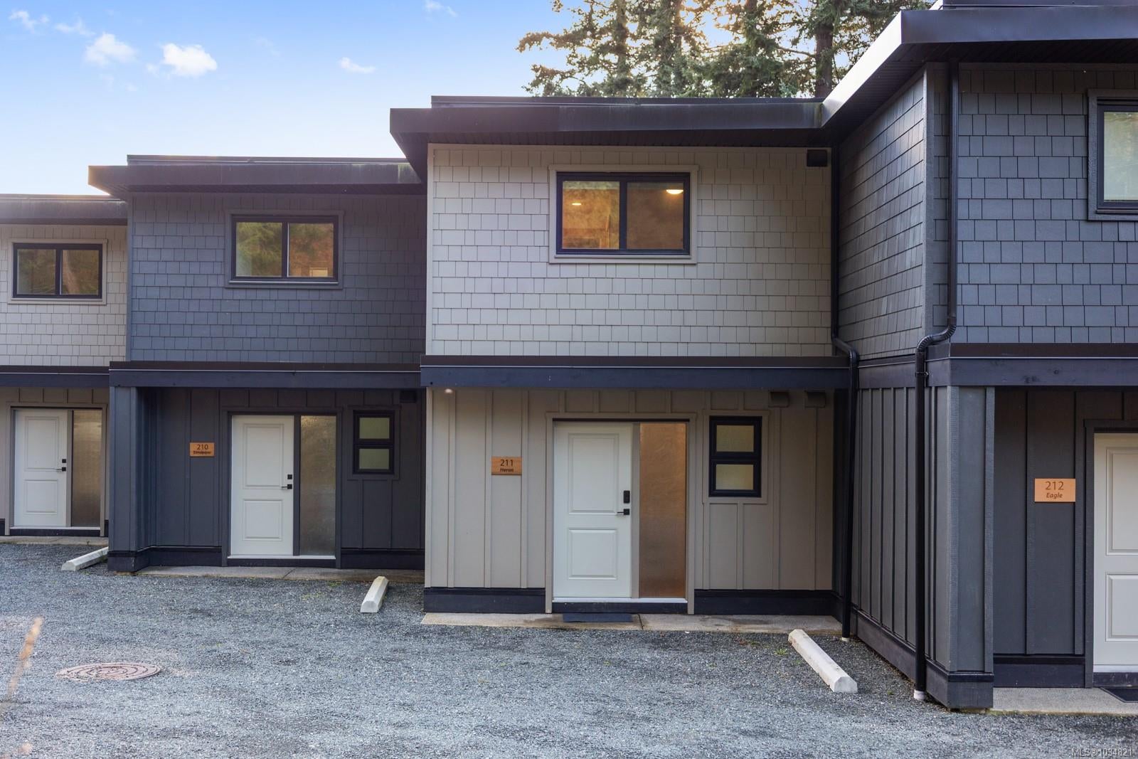 Custom built & designed suites at Hornby Island Resort