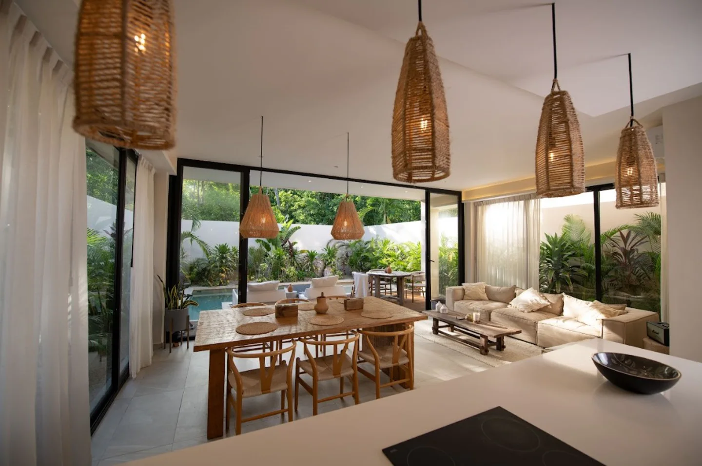 4 Bedroom Villa with Private Pool in Tulum Center 5