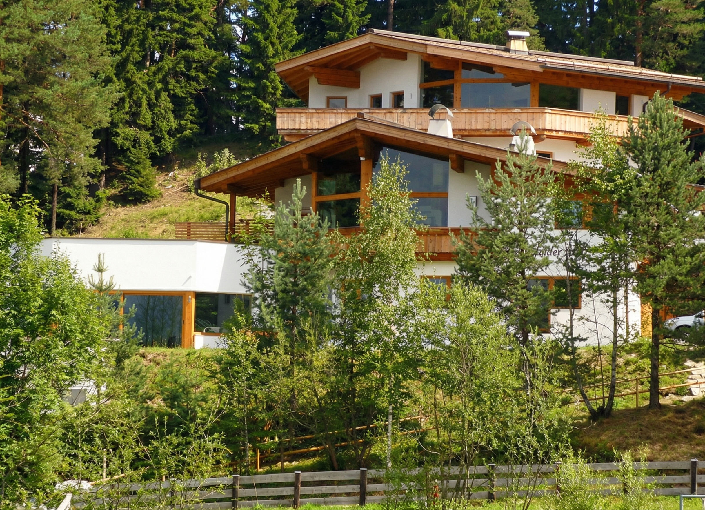 Familiensitz in bester Seefelder Aussichtslage