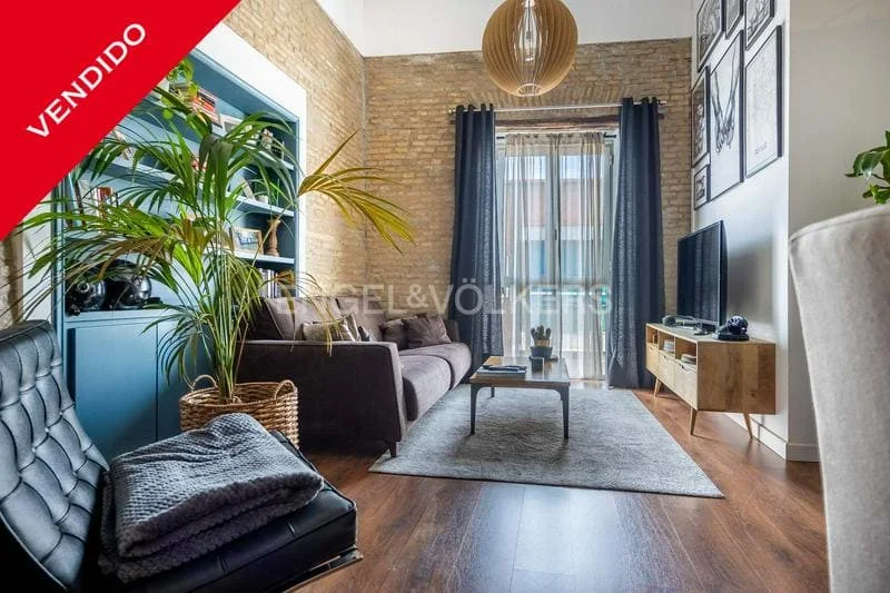 Elegant and cozy apartment with terrace in the historic center of Seville