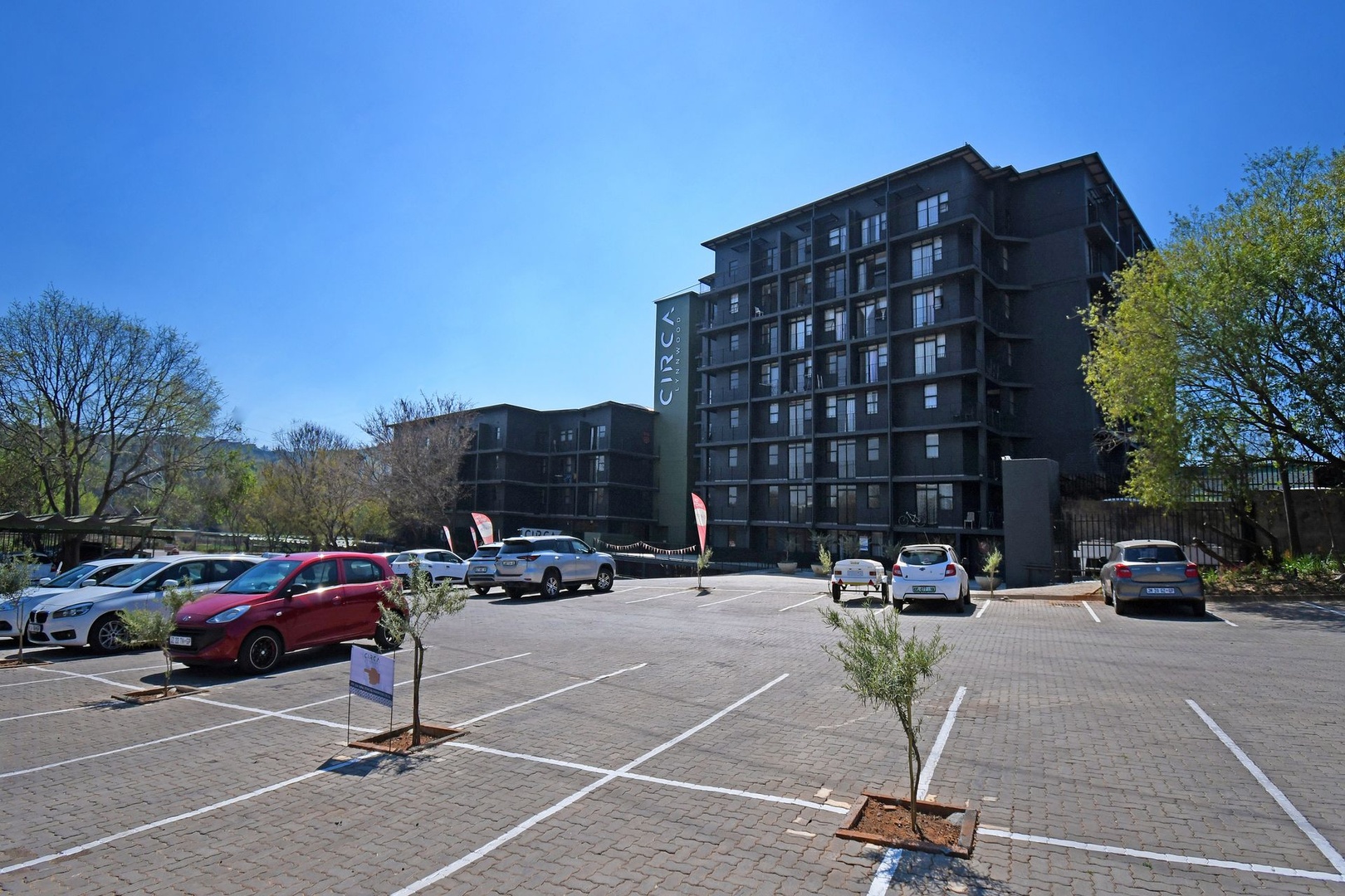 MODERN & INVITING APARTMENTS FOR SALE!!