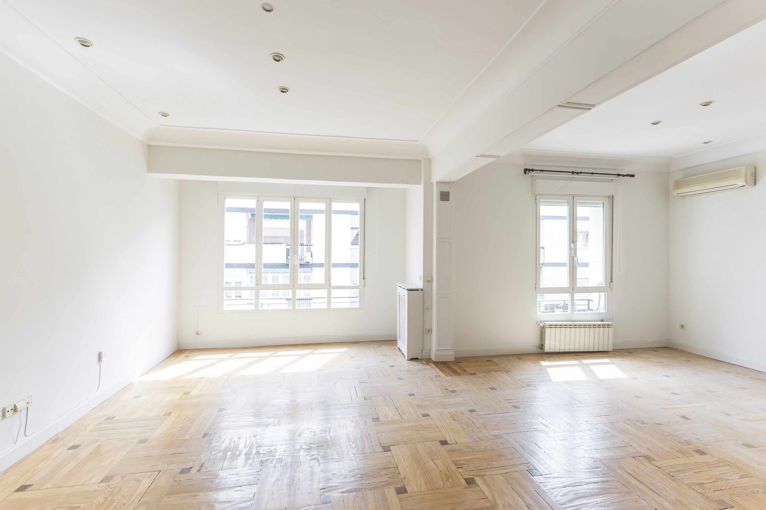 Elegance and Light in the Heart of the Salamanca District
