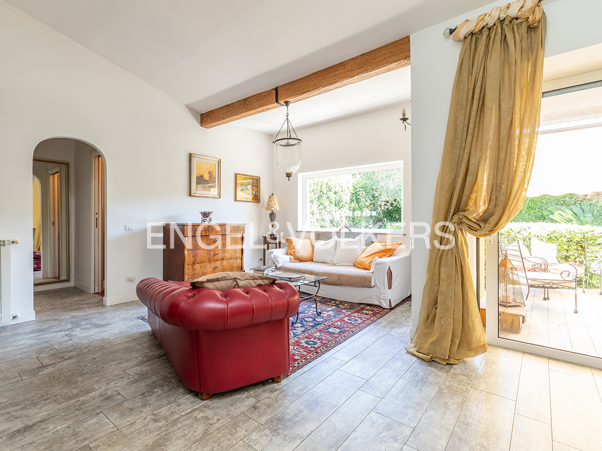 Olgiata – exclusive villa amid nature, privacy and golf