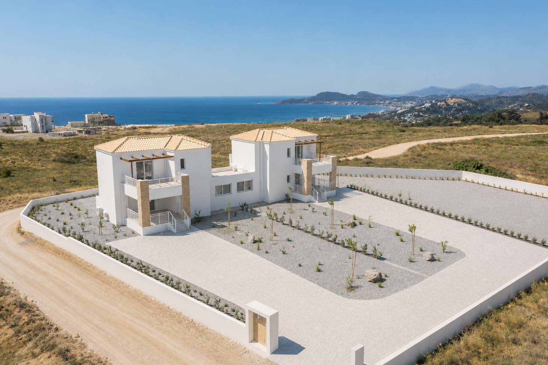 Neubau-Einfamilienhäuser mit Pool und Aussicht in Koskinou
