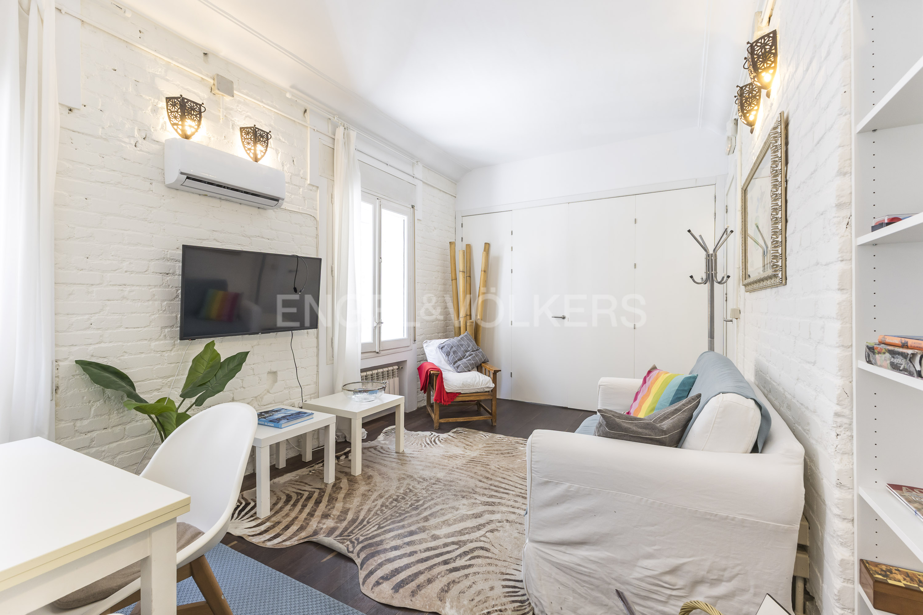 Furnished 3-bedroom apartment