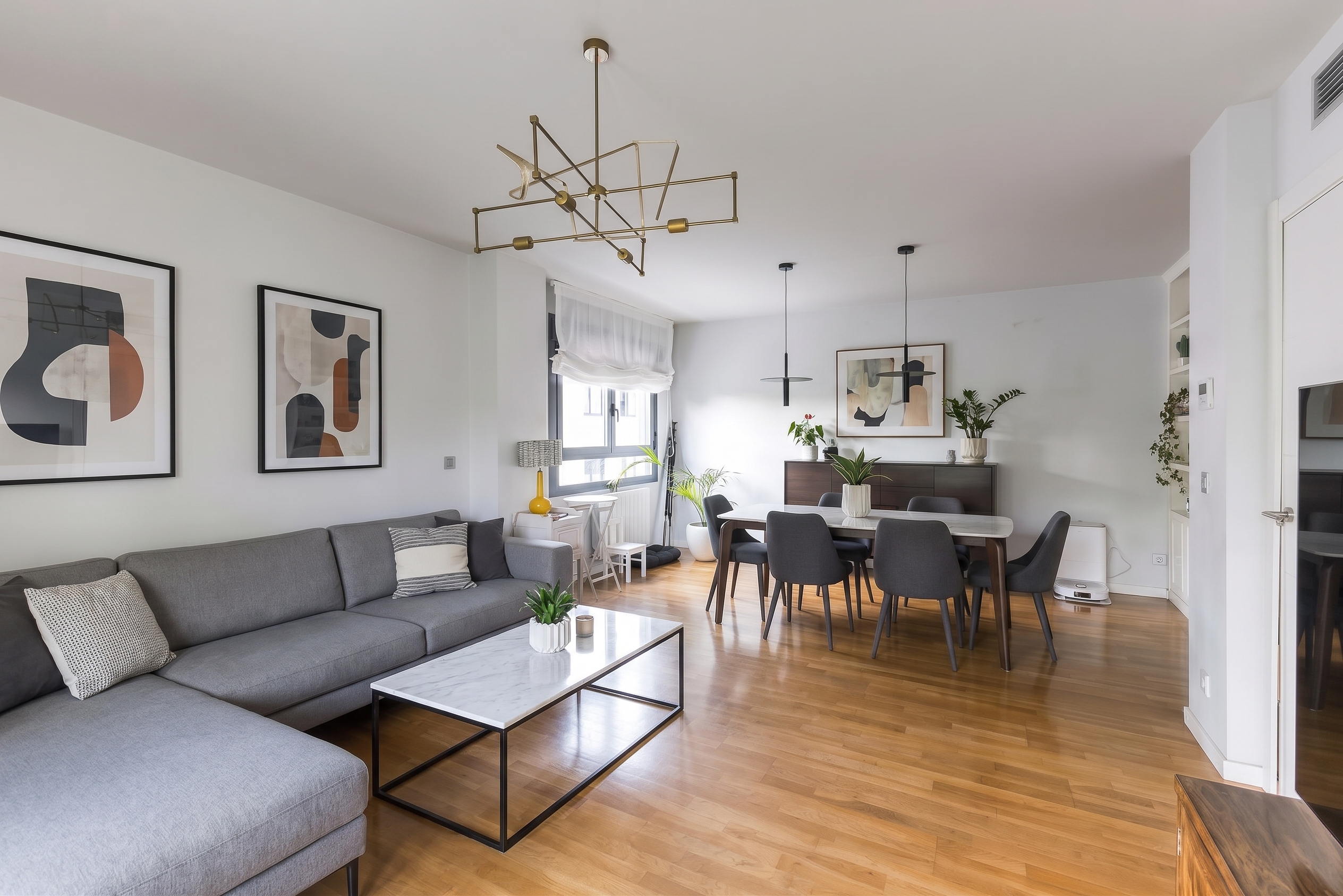 Exclusive apartment in Coronales [AI-modified]