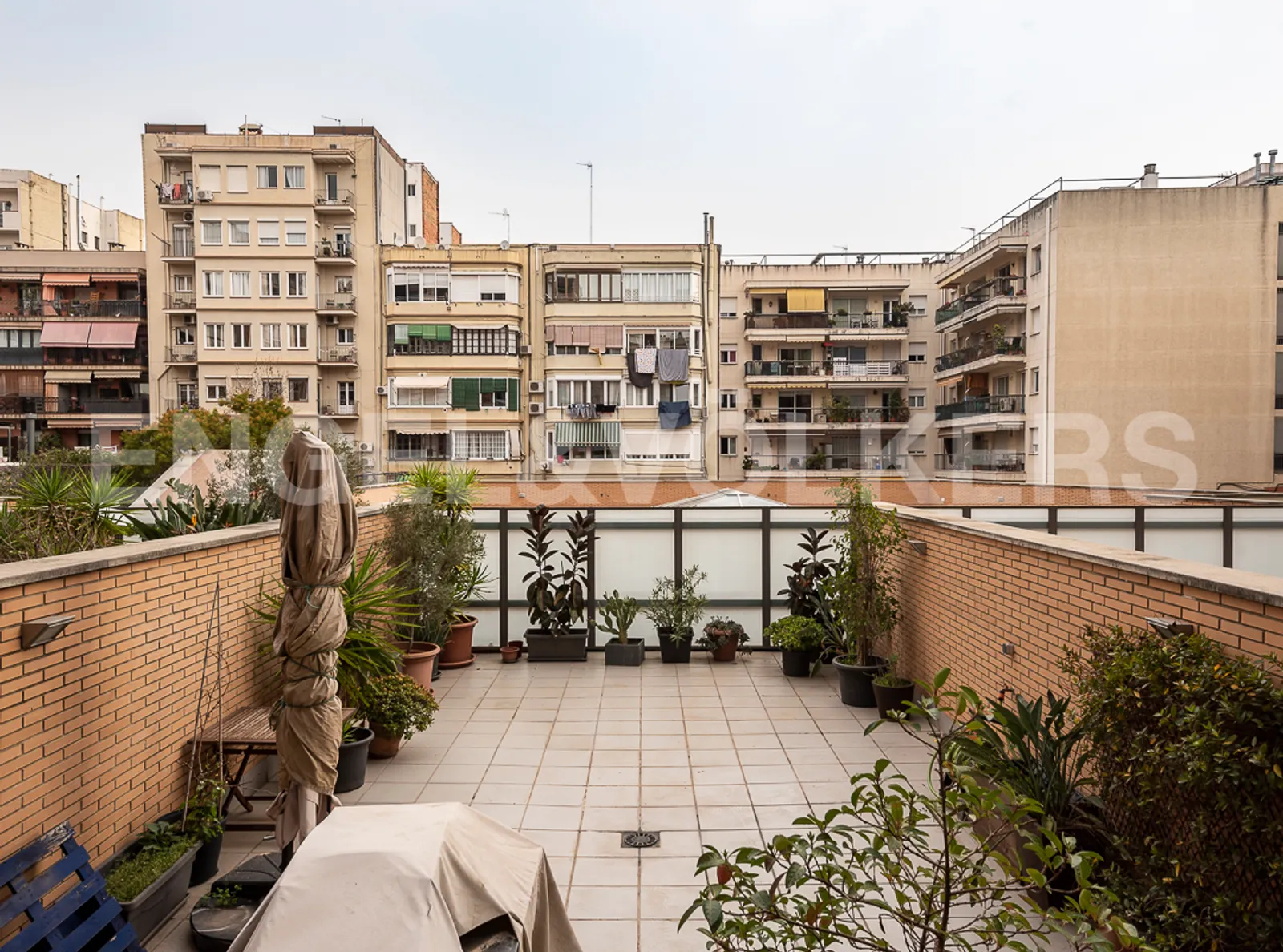 Exclusive main with spectacular 76 m² private terrace