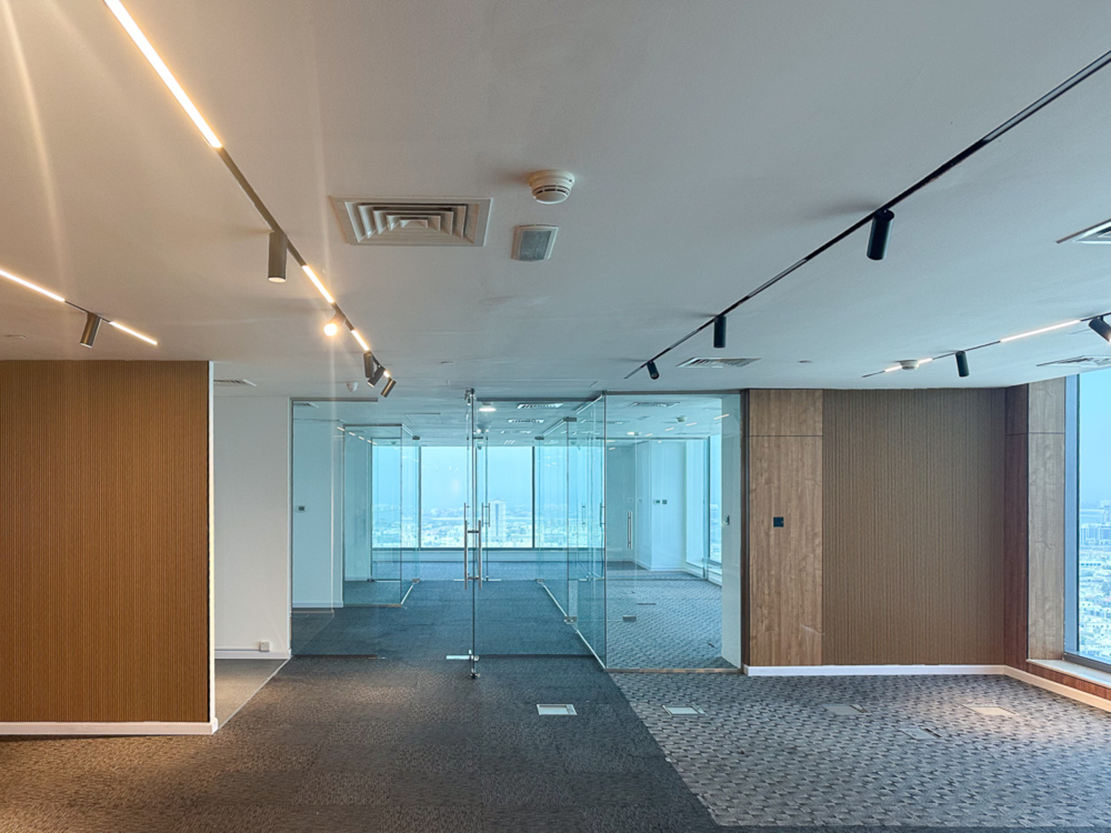 Fully Fitted Office | Unfurnished | Sheikh Zayed