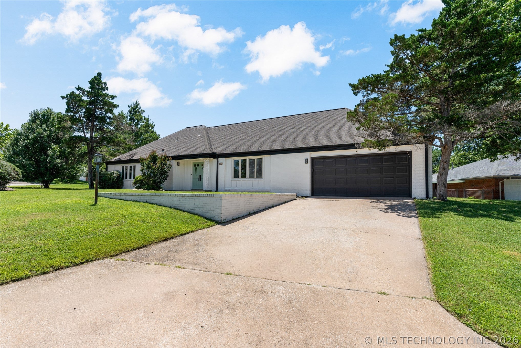 Perfect Blend of Tmeless Charm and Modern Convenience