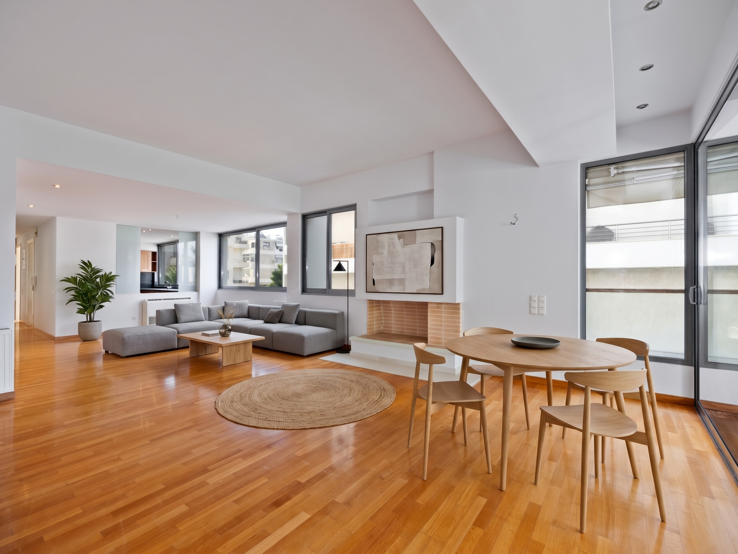 Spacious 138.5 sq.m 3 bedroom apartment with underground parking [AI-modified]