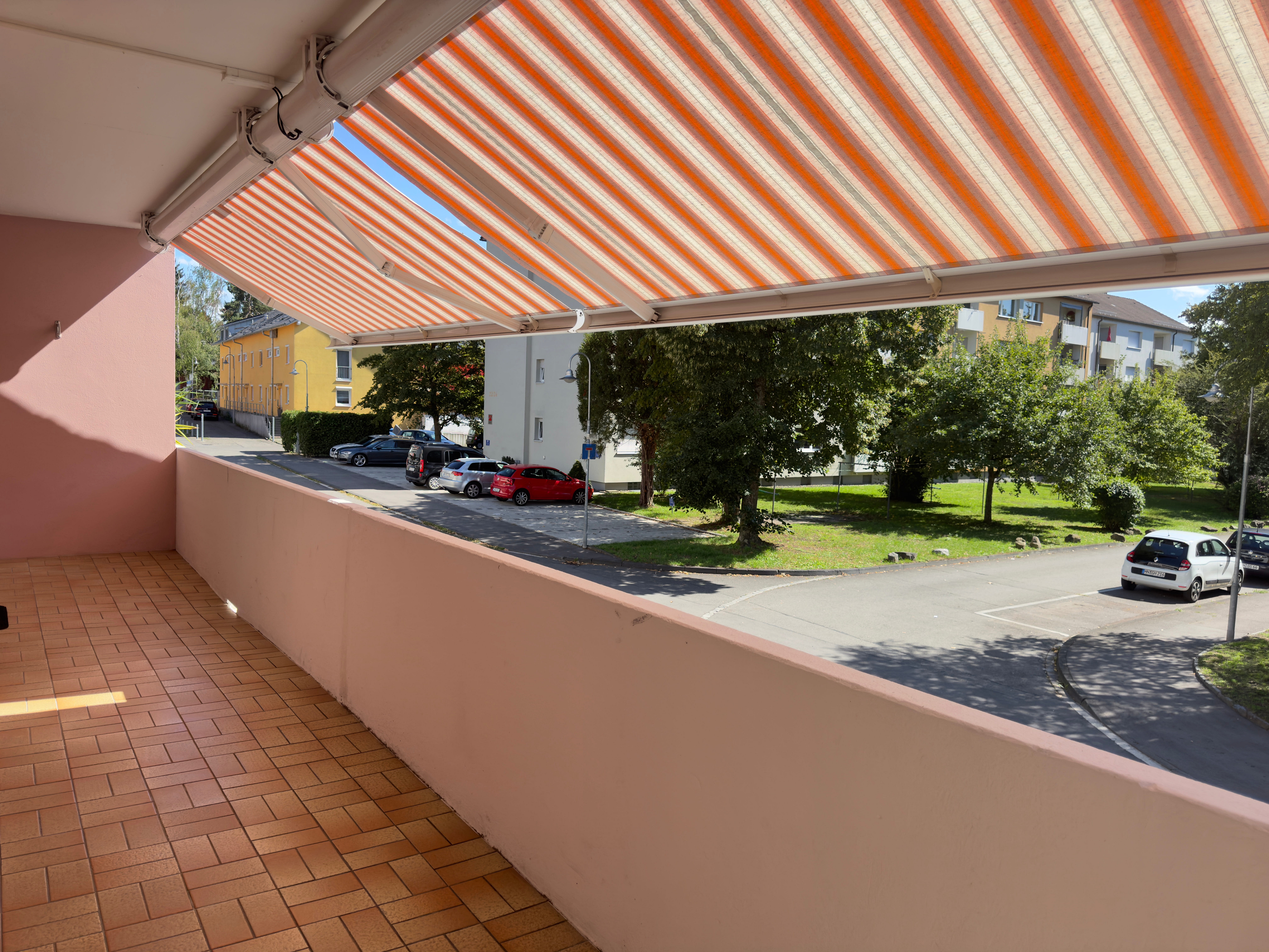 Modern saniert & sonnig: Attraktive 3,5-Zimmer-Wohnung mit Südbalkon