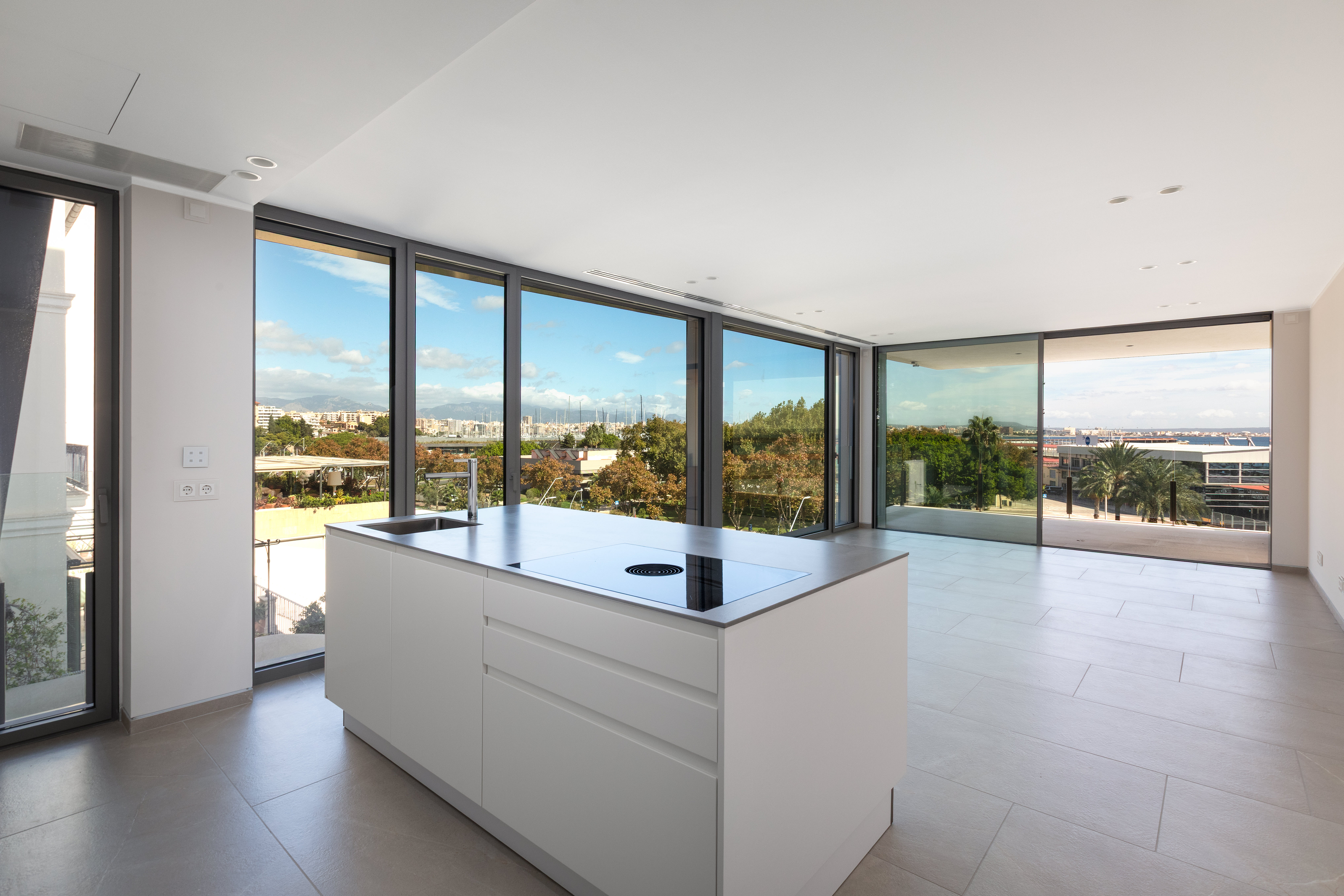 New build apartment with sea and harbour views