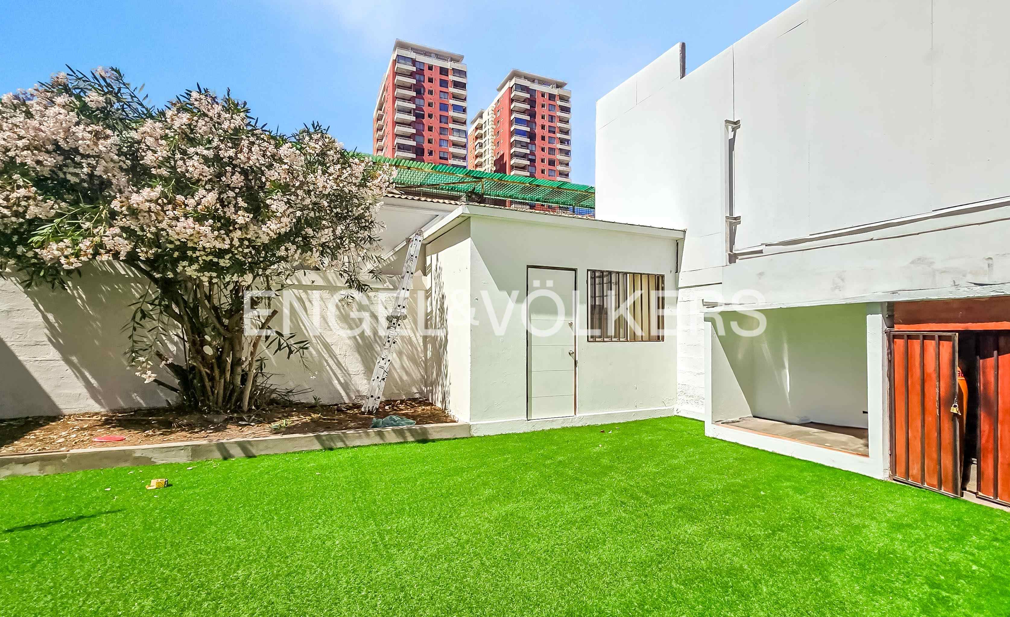 Casa 3D 3B recién remodelada · 162 m2 construidos
