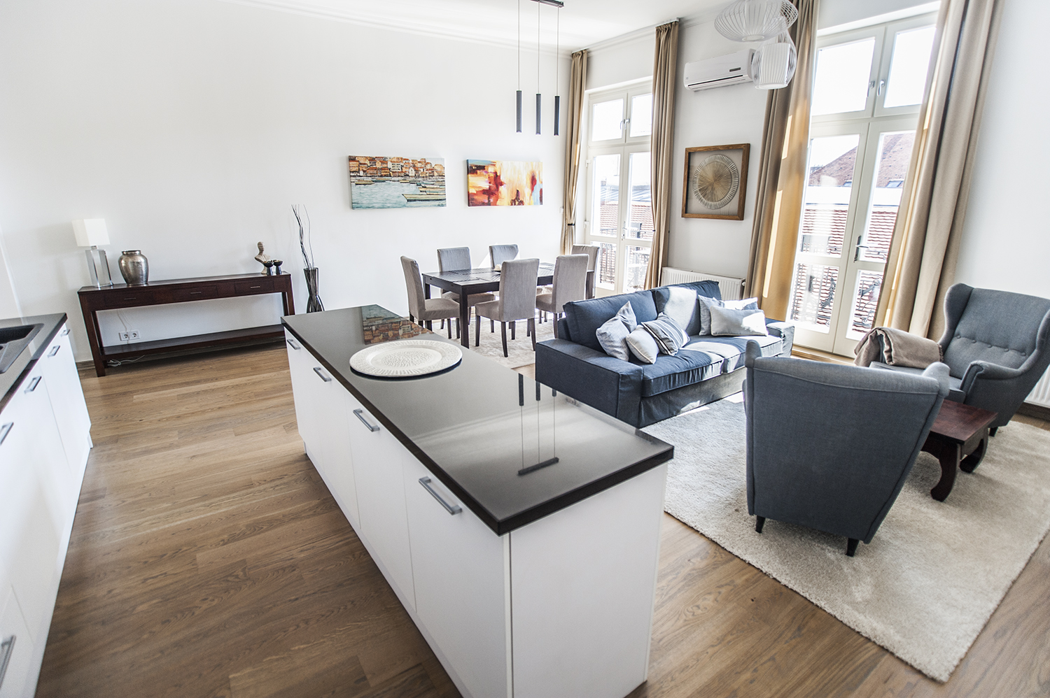 An Elegant Oasis Above the Pulse of the City Center