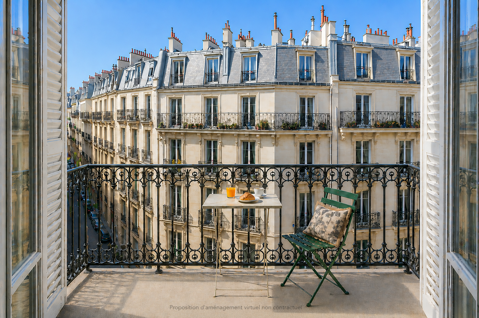 Appartement d’architecte avec balcon & vue dégagée • Belleville / Canal Saint-Martin