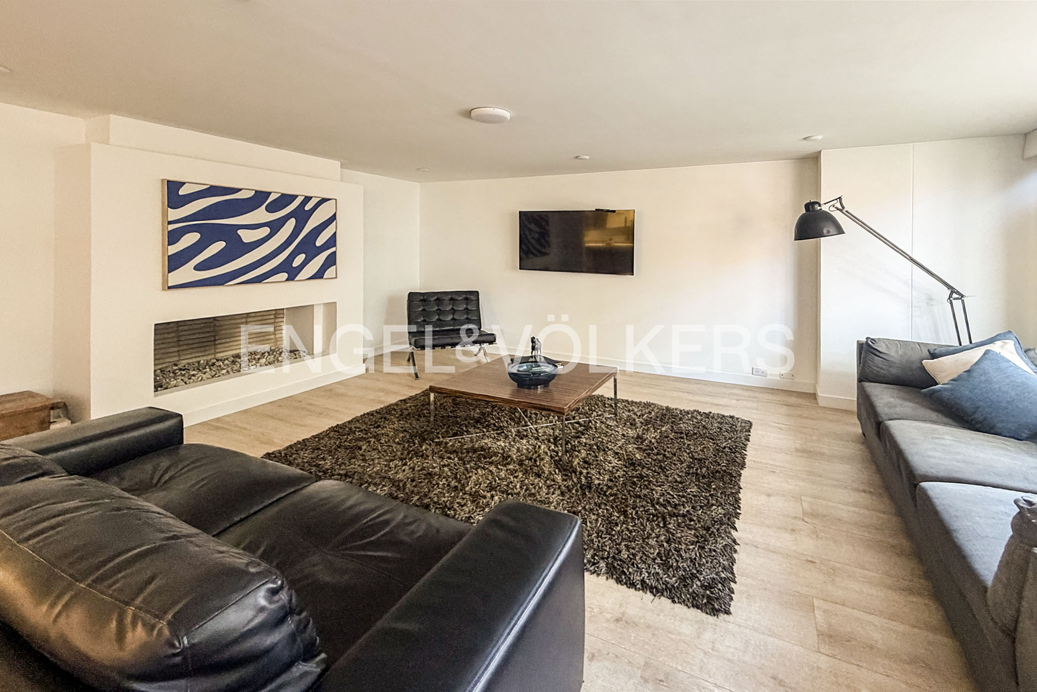 Amplio apartamento para venta en La Carolina