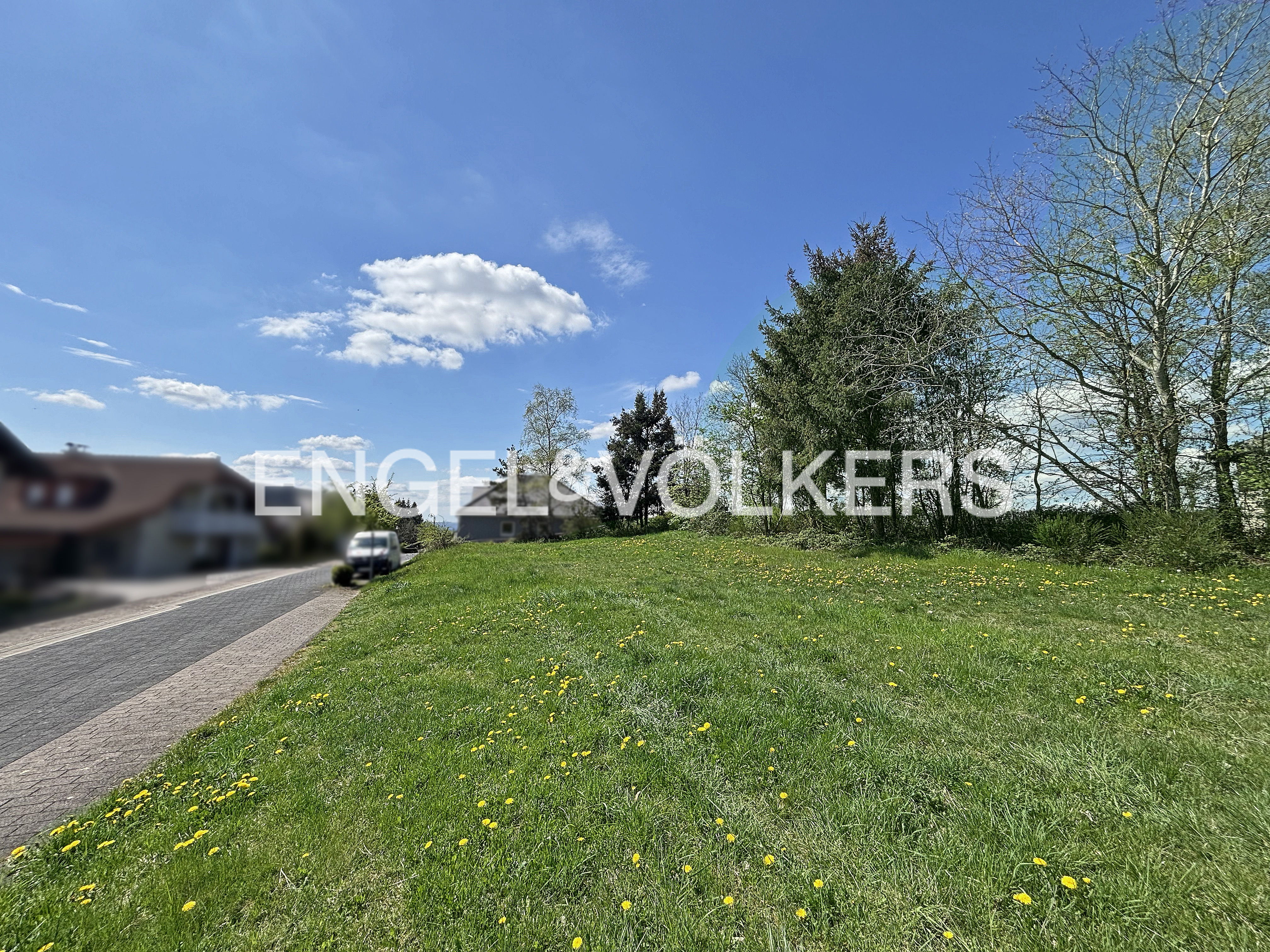 Attraktives Wohnbaugrundstück in naturnaher Höhenlage