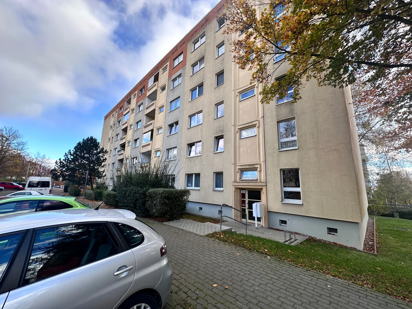 Vermietete 3-Raum-Wohnung in der ,,Waldstadt“ Schöndorf