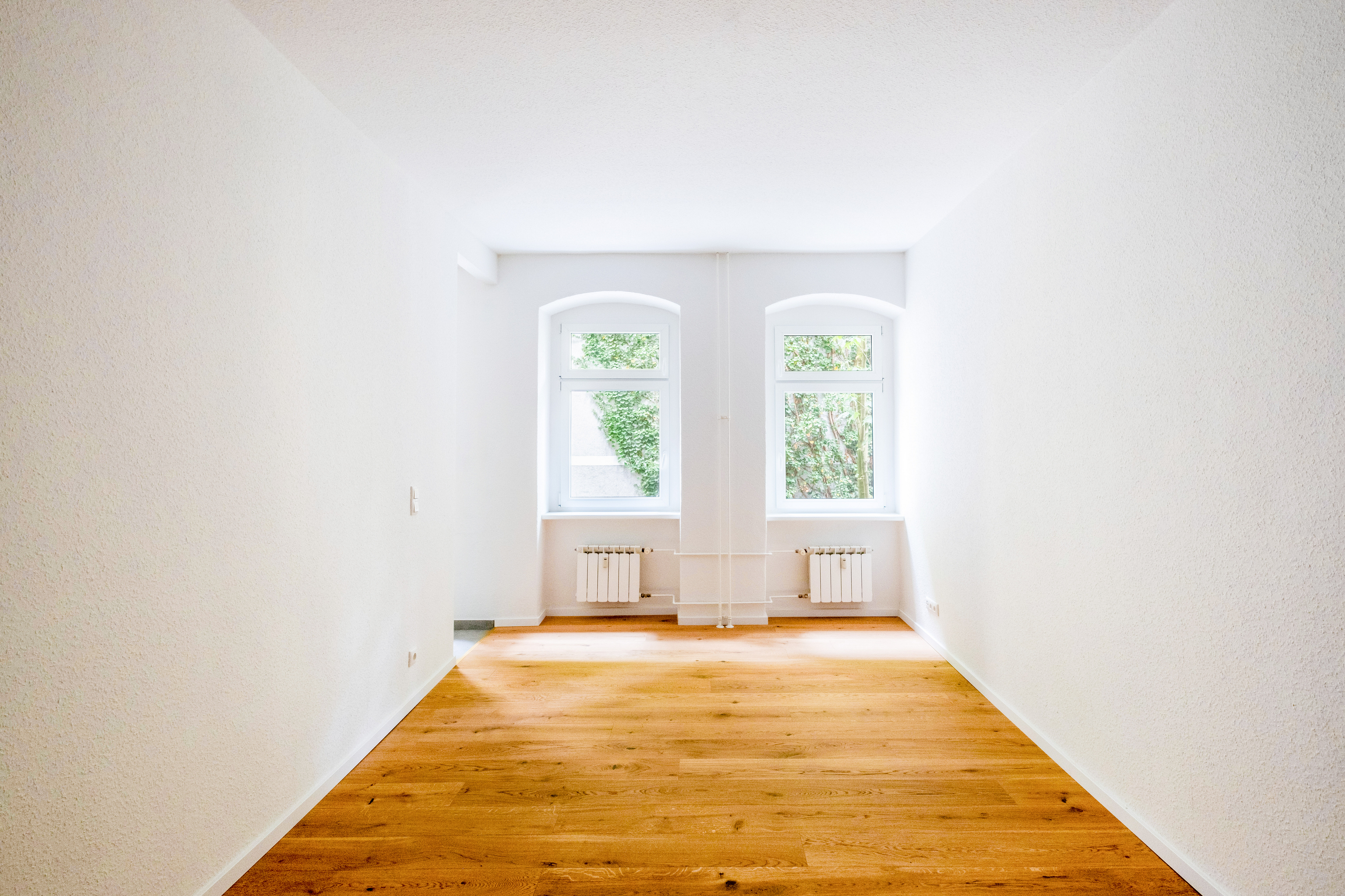 Renovated 2-room apartment in up-and-coming Moabit