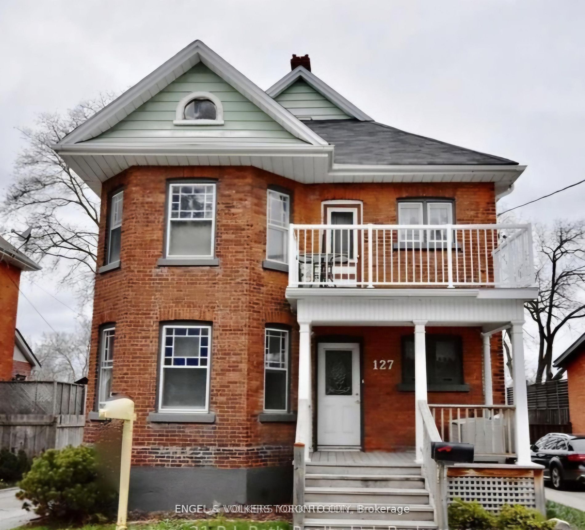 Legal Duplex in Prime Allandale