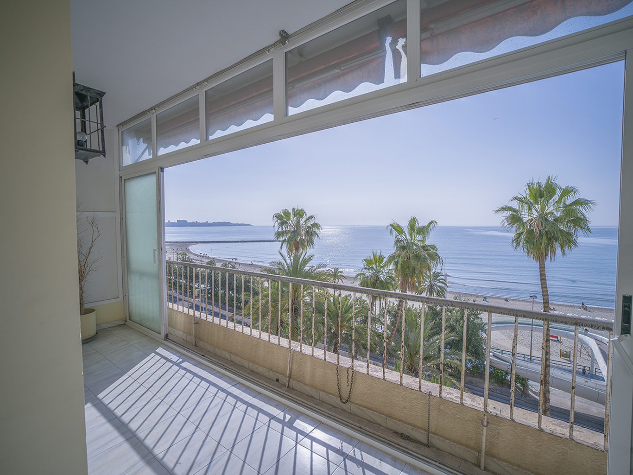 Un Hogar que mira al Mediterráneo