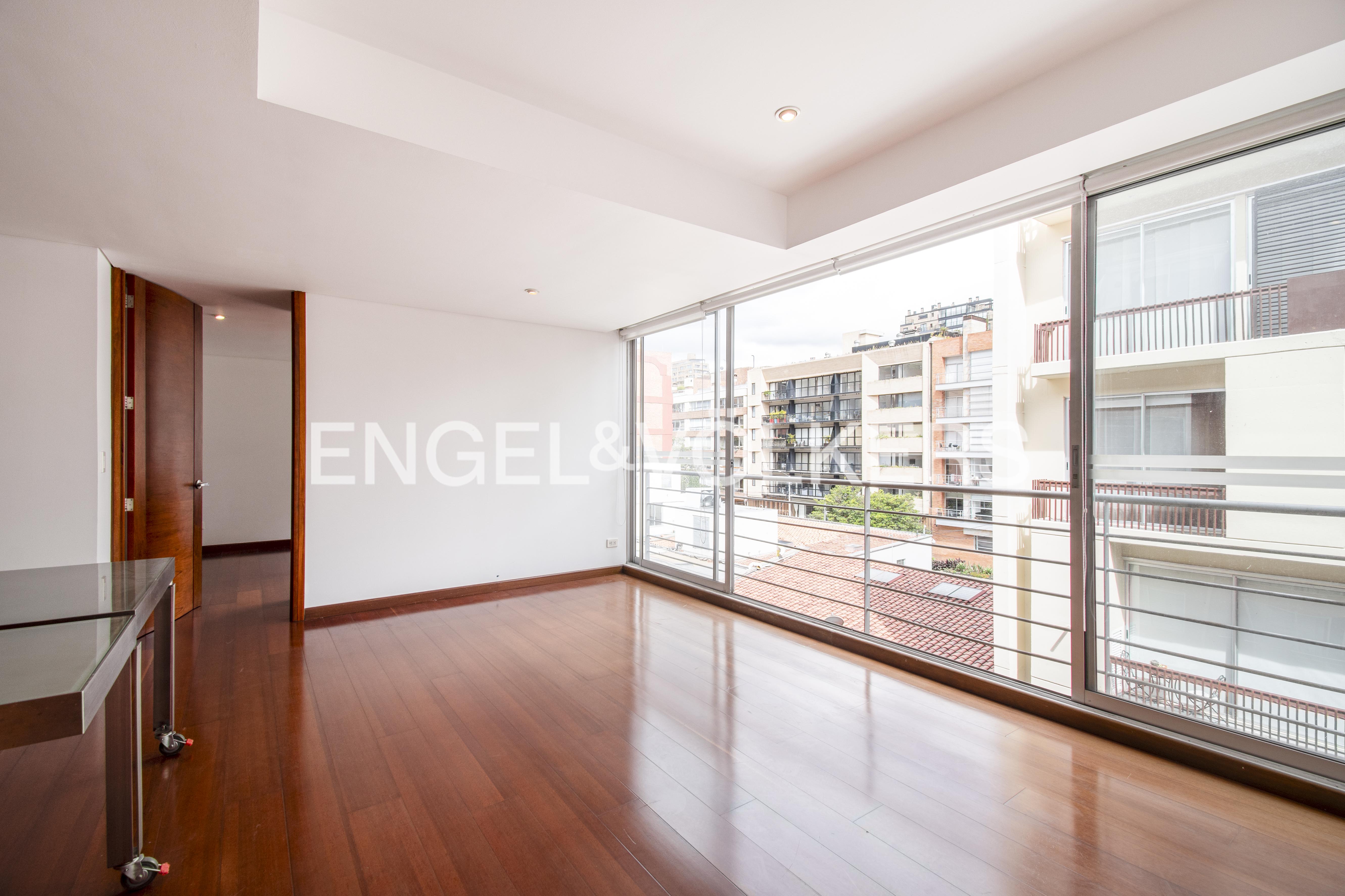 Apartamento para arriendo en Chico Reservado