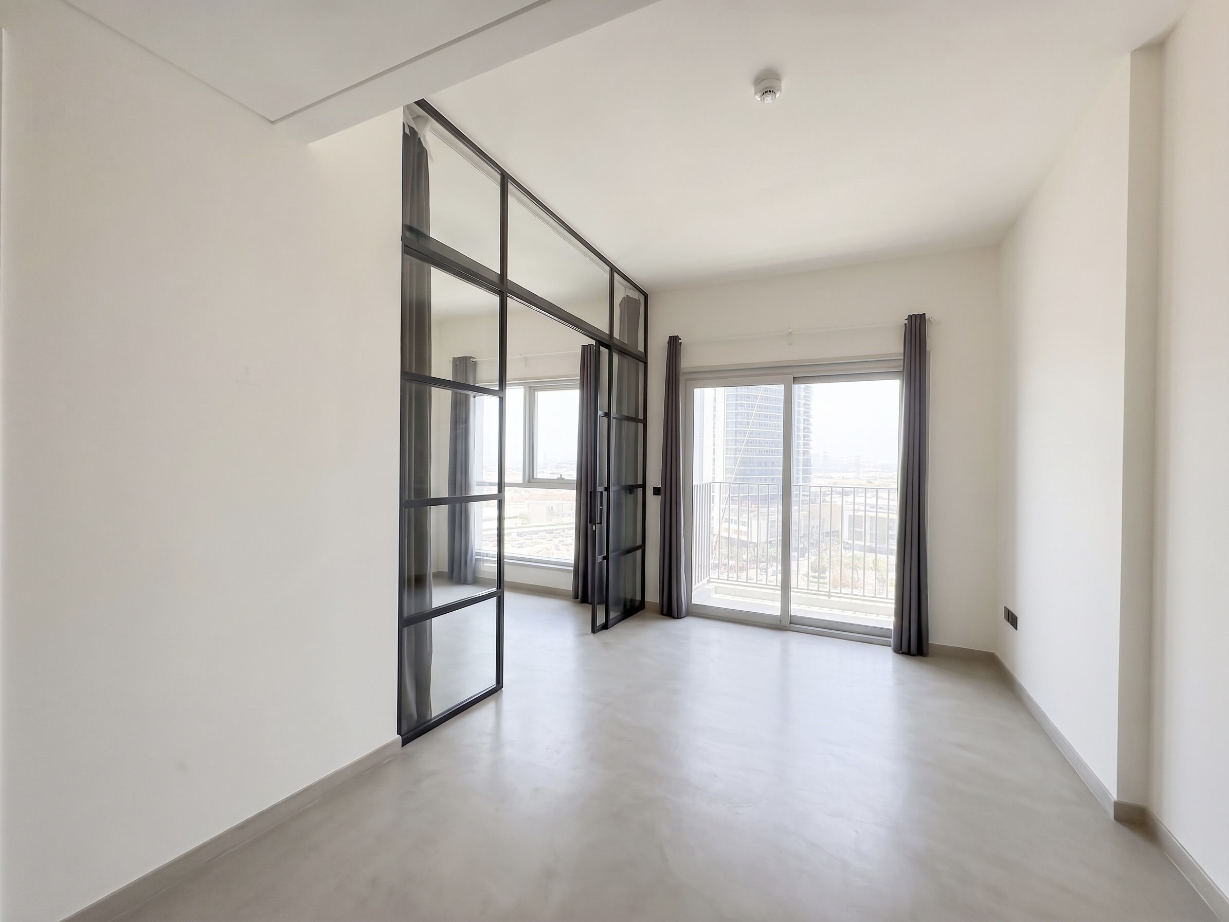 Vacant Soon | Unfurnished | Mall Views