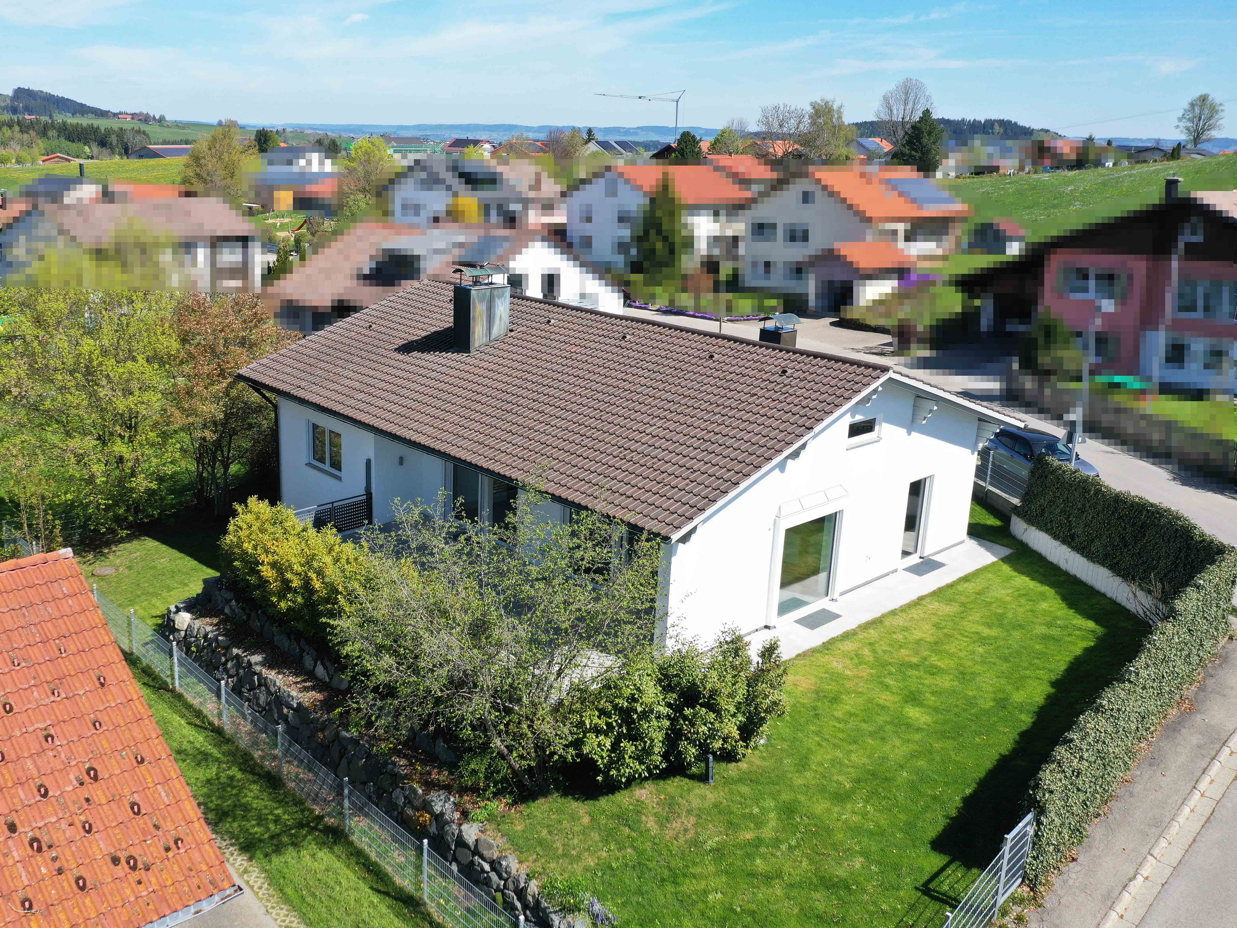 Hochwertig modernisiertes Haus in Buchenberg - vielseitig nutzbar, auch als Bungalow!